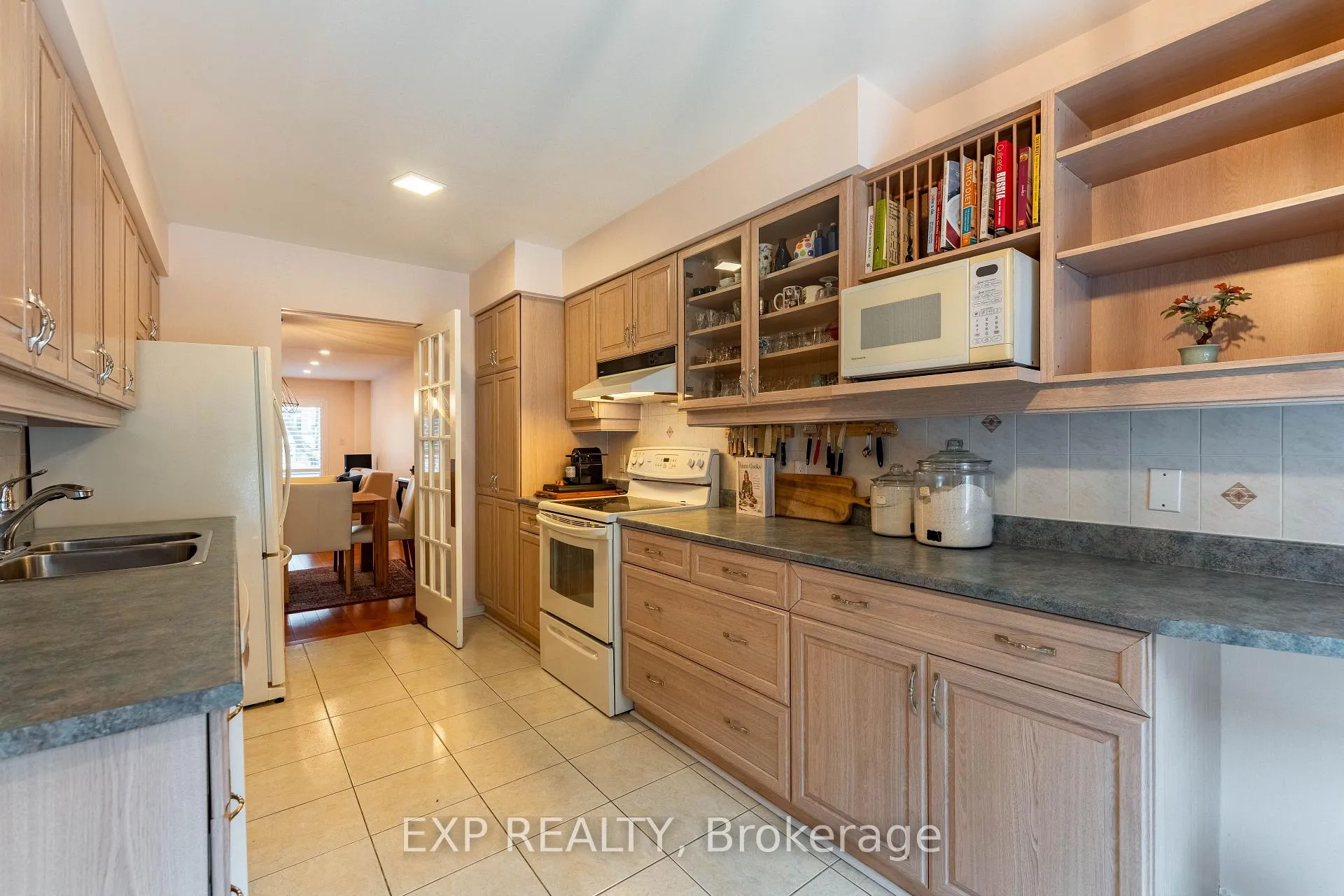 Photo 12 of Unit 2, 111 Echo Drive, Ottawa, Ottawa East — HOMEH
