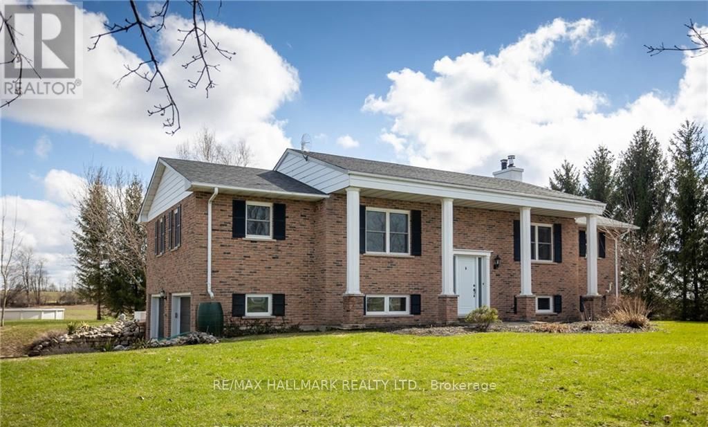 Photo 2 of 22648 Grey Rd 16, Chatsworth — HOMEH