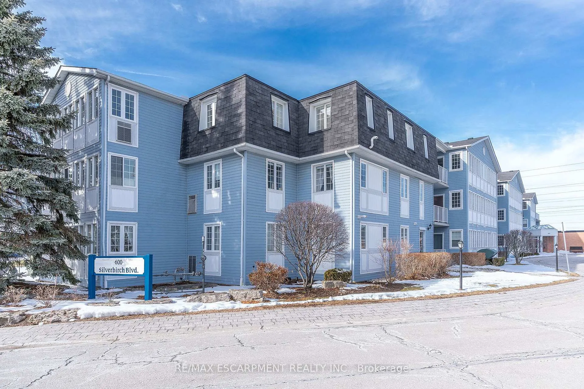 Photo 1 of Unit 308, 600 Silverbirch Boulevard, Hamilton, Villages of Glancaster — HOMEH