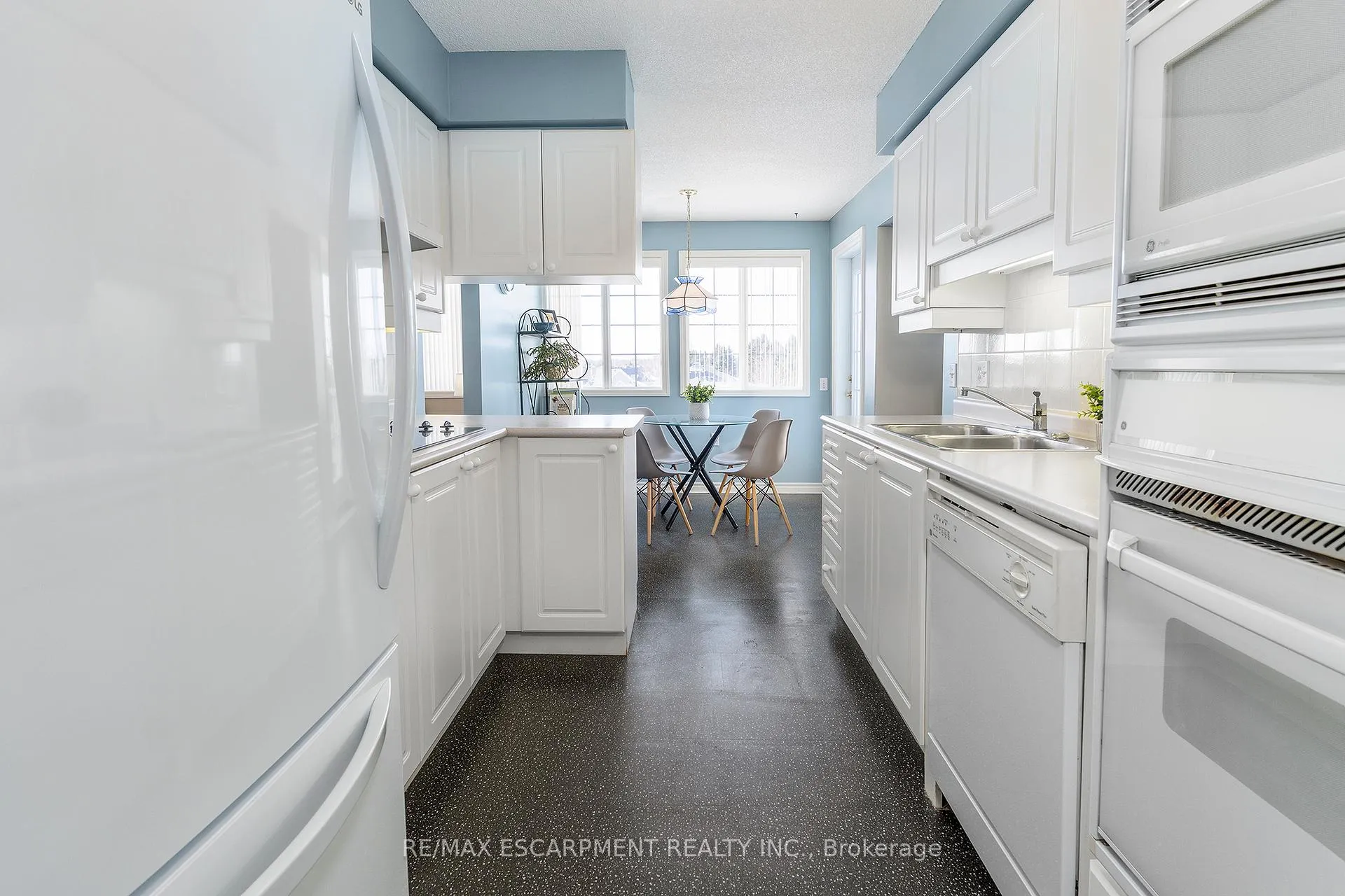 Photo 7 of Unit 308, 600 Silverbirch Boulevard, Hamilton, Villages of Glancaster — HOMEH