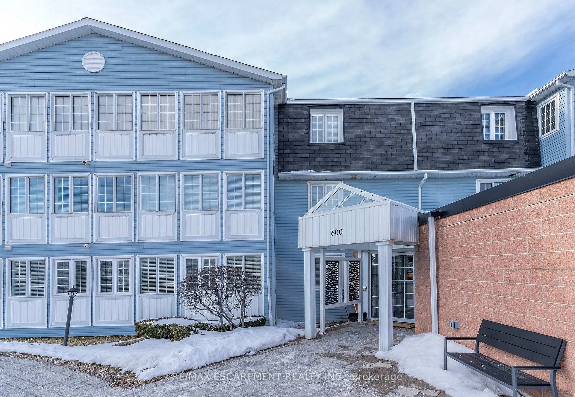 Photo 20 of Unit 308, 600 Silverbirch Boulevard, Hamilton, Villages of Glancaster — HOMEH