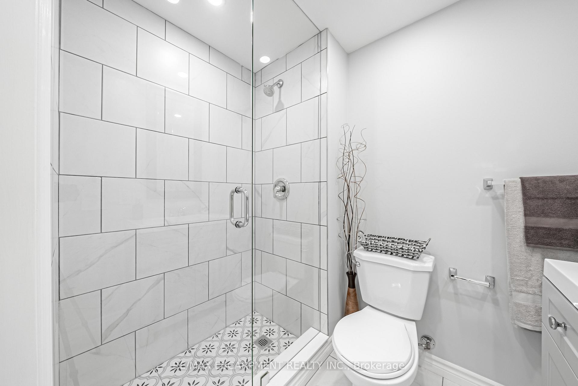 Photo 33 of 12 Quinlan Court, Hamilton, Quinndale — HOMEH