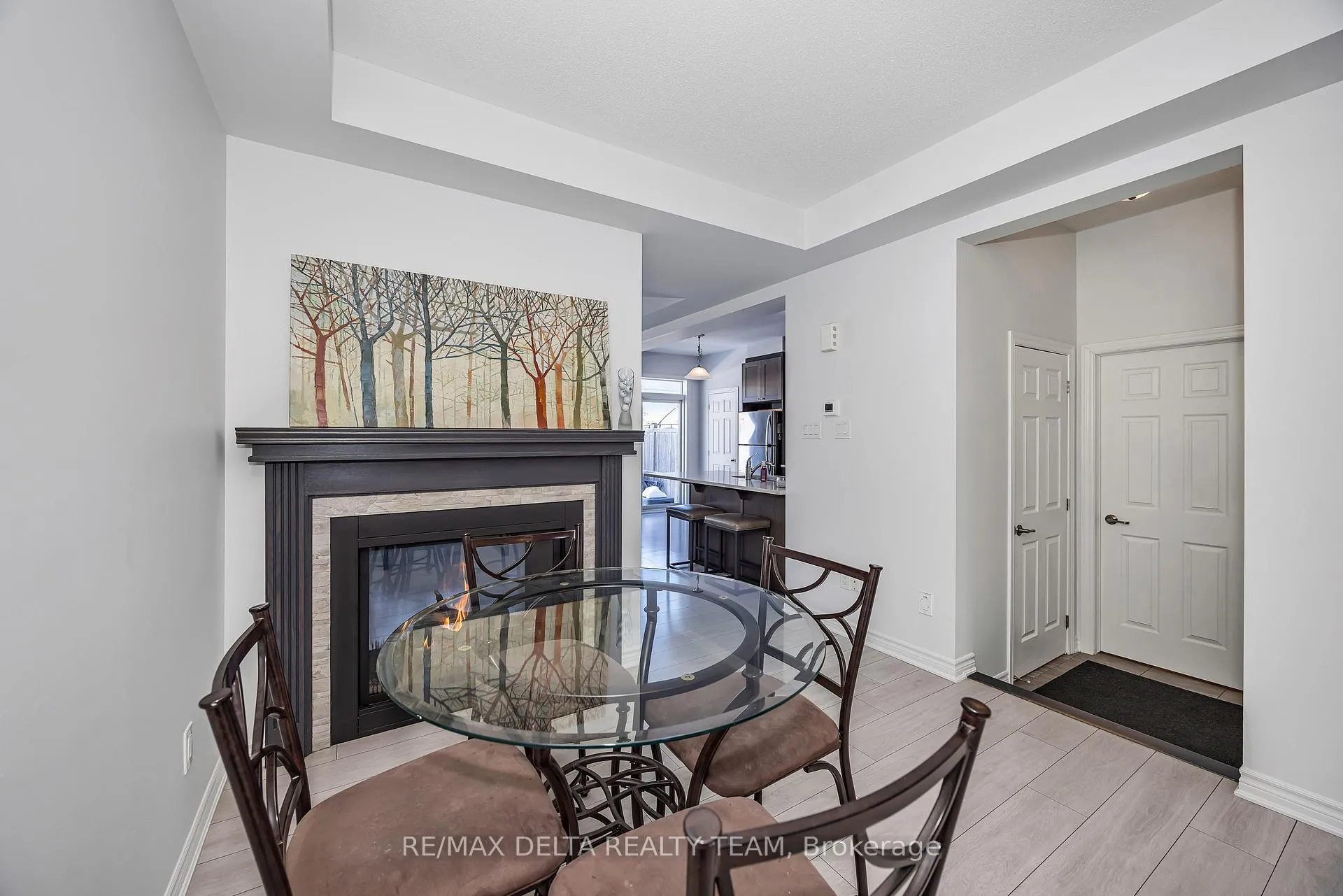 Photo 6 of 255 Willow Aster Circle, Ottawa, Avalon West — HOMEH