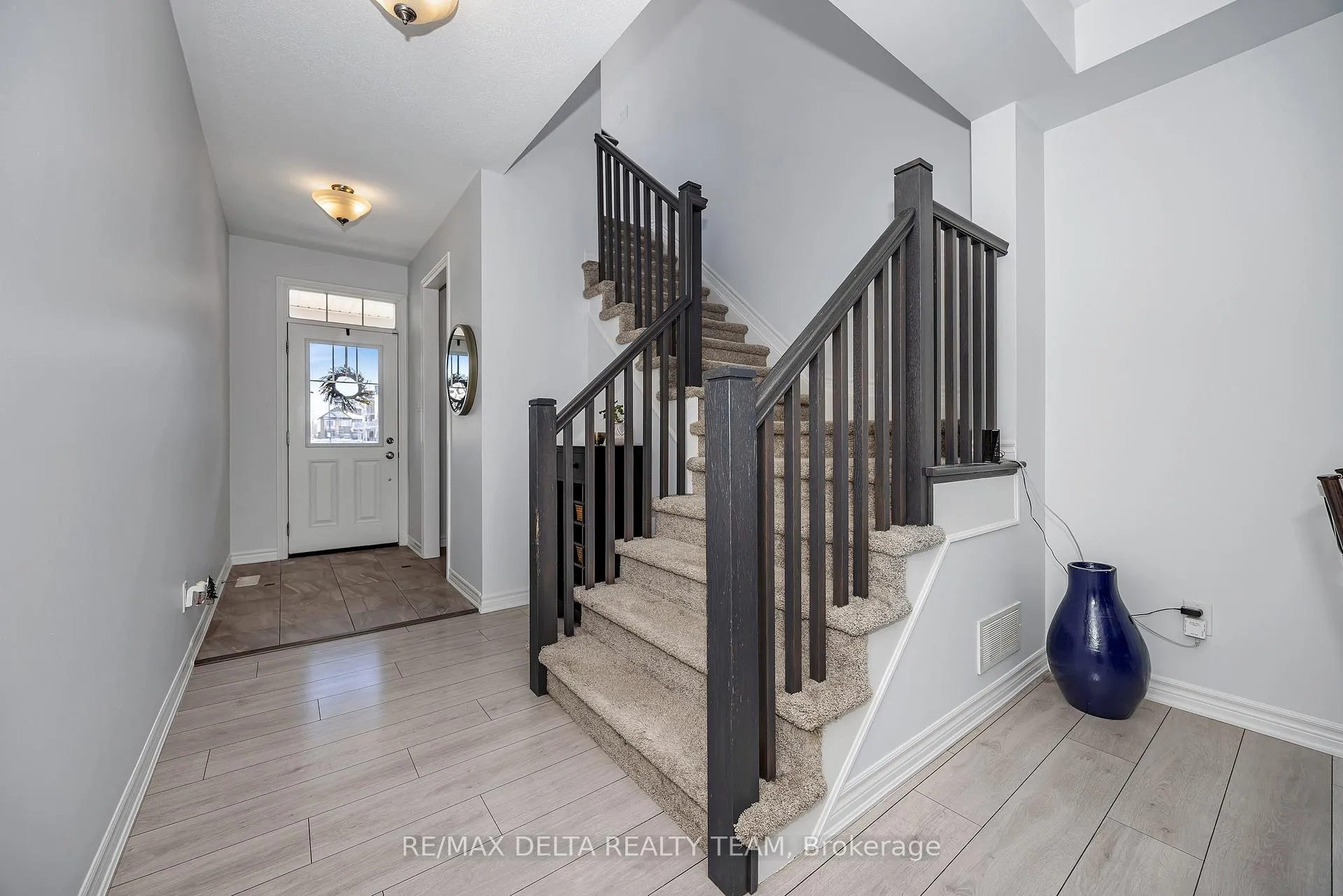 Photo 18 of 255 Willow Aster Circle, Ottawa, Avalon West — HOMEH