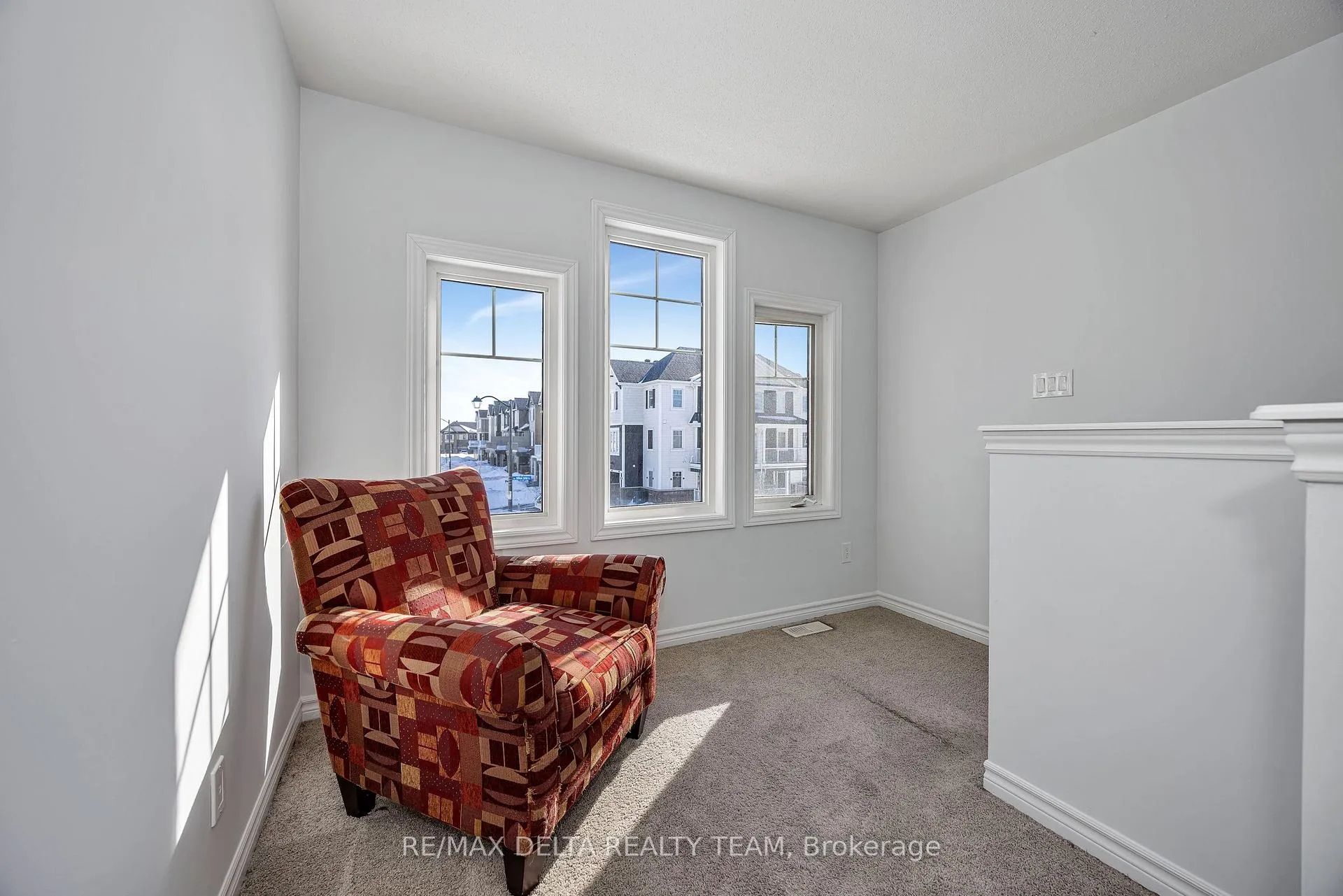 Photo 19 of 255 Willow Aster Circle, Ottawa, Avalon West — HOMEH