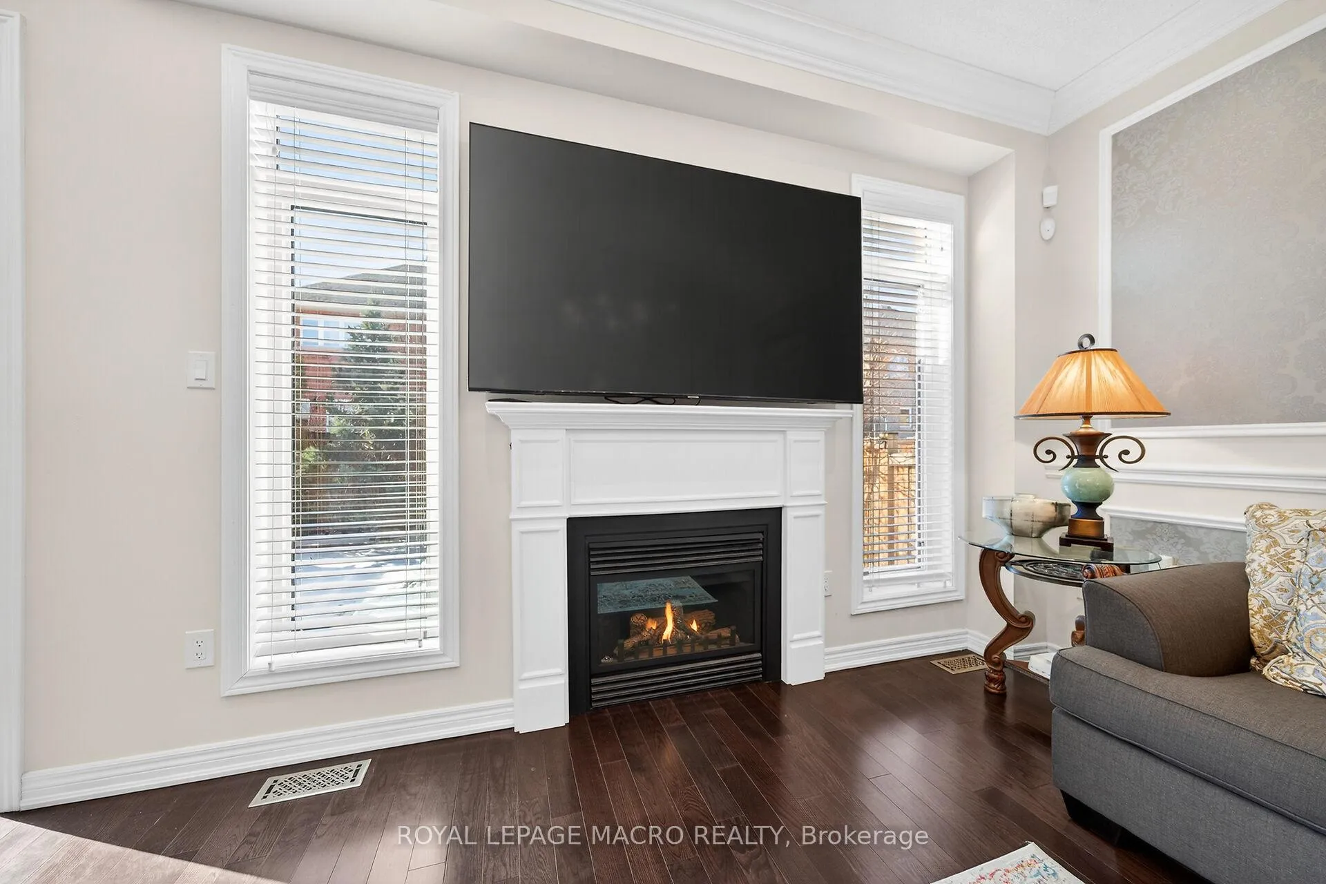 Photo 19 of 132 Grandell Drive, Hamilton, Meadowlands — HOMEH