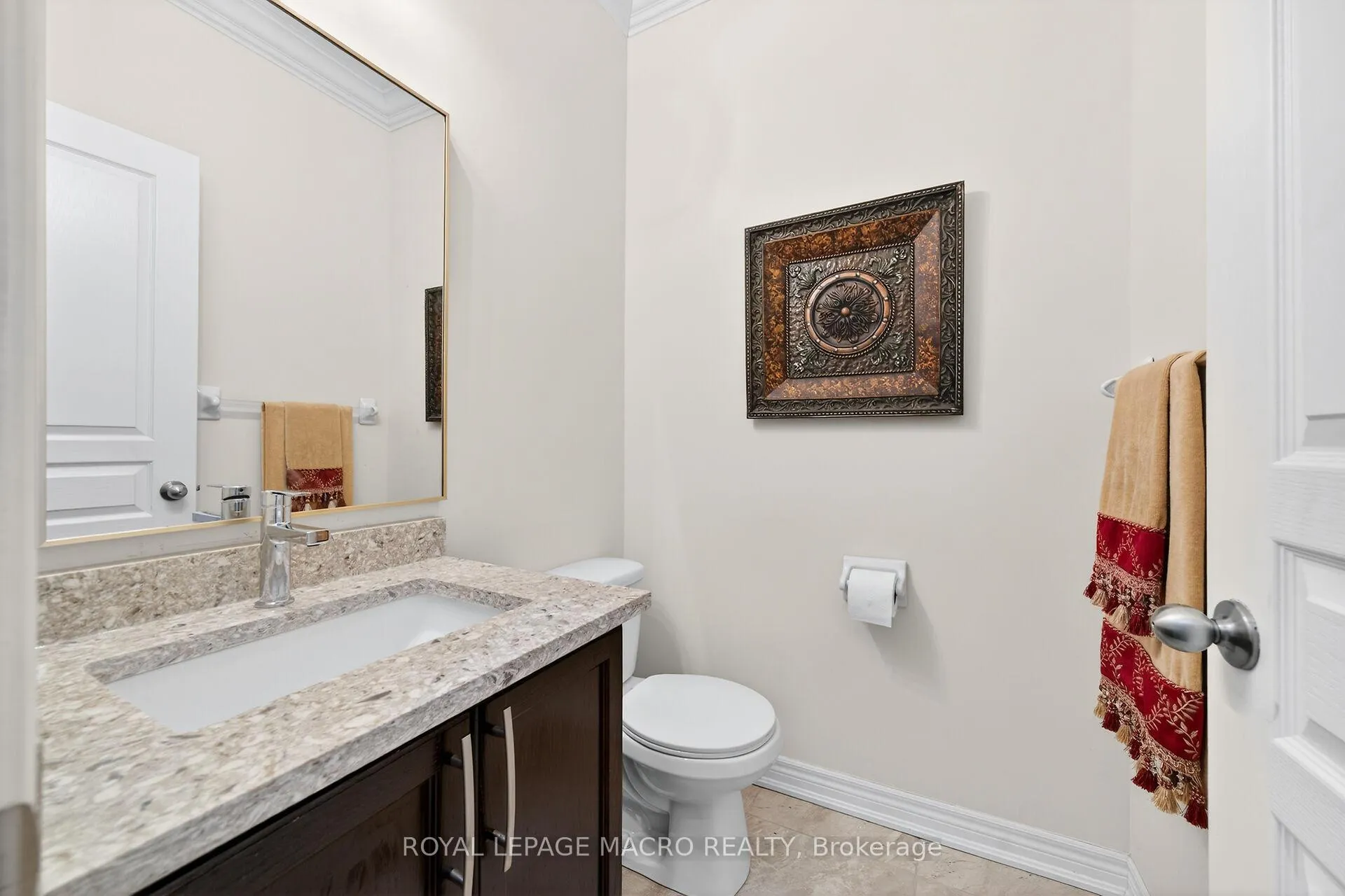 Photo 21 of 132 Grandell Drive, Hamilton, Meadowlands — HOMEH