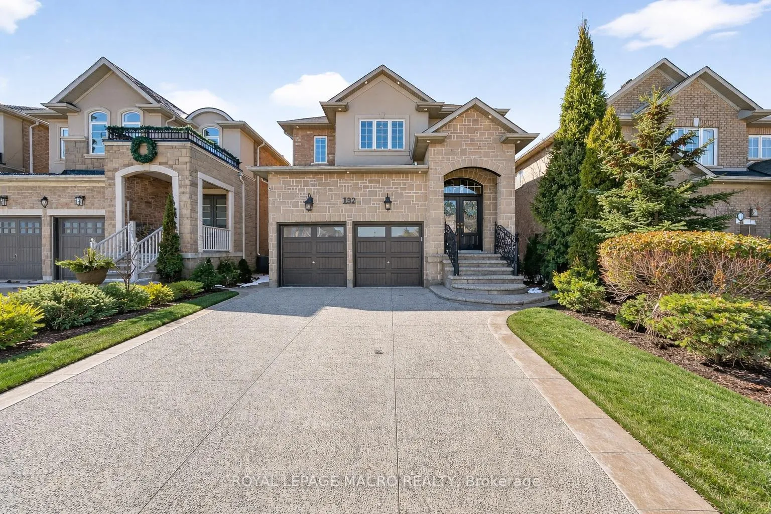 Photo 1 of 132 Grandell Drive, Hamilton, Meadowlands — HOMEH