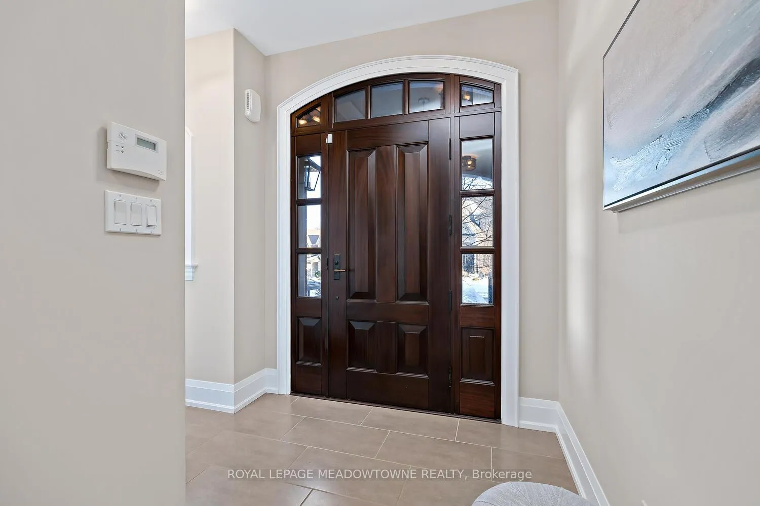 Photo 6 of 65 Foxtail Court, Halton Hills, Georgetown — HOMEH