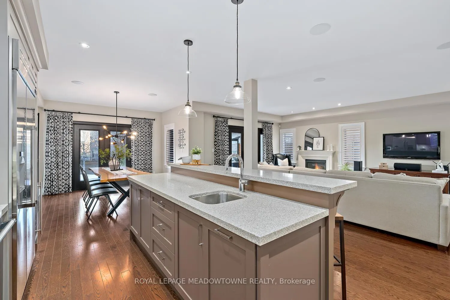 Photo 16 of 65 Foxtail Court, Halton Hills, Georgetown — HOMEH