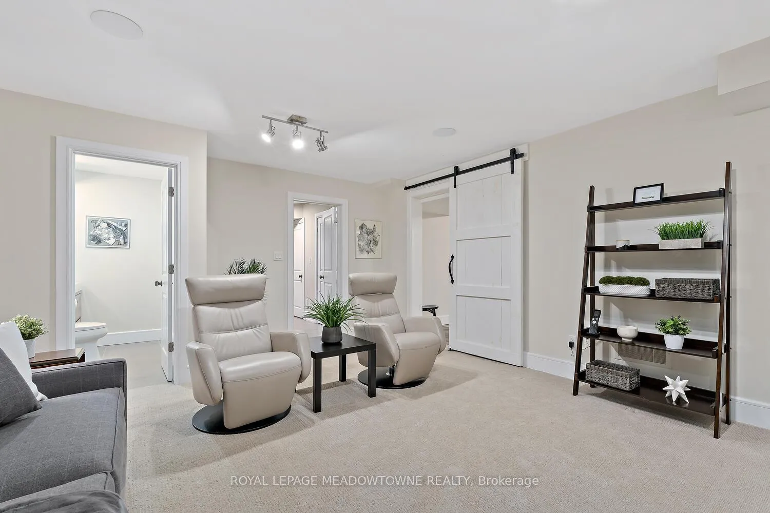 Photo 35 of 65 Foxtail Court, Halton Hills, Georgetown — HOMEH