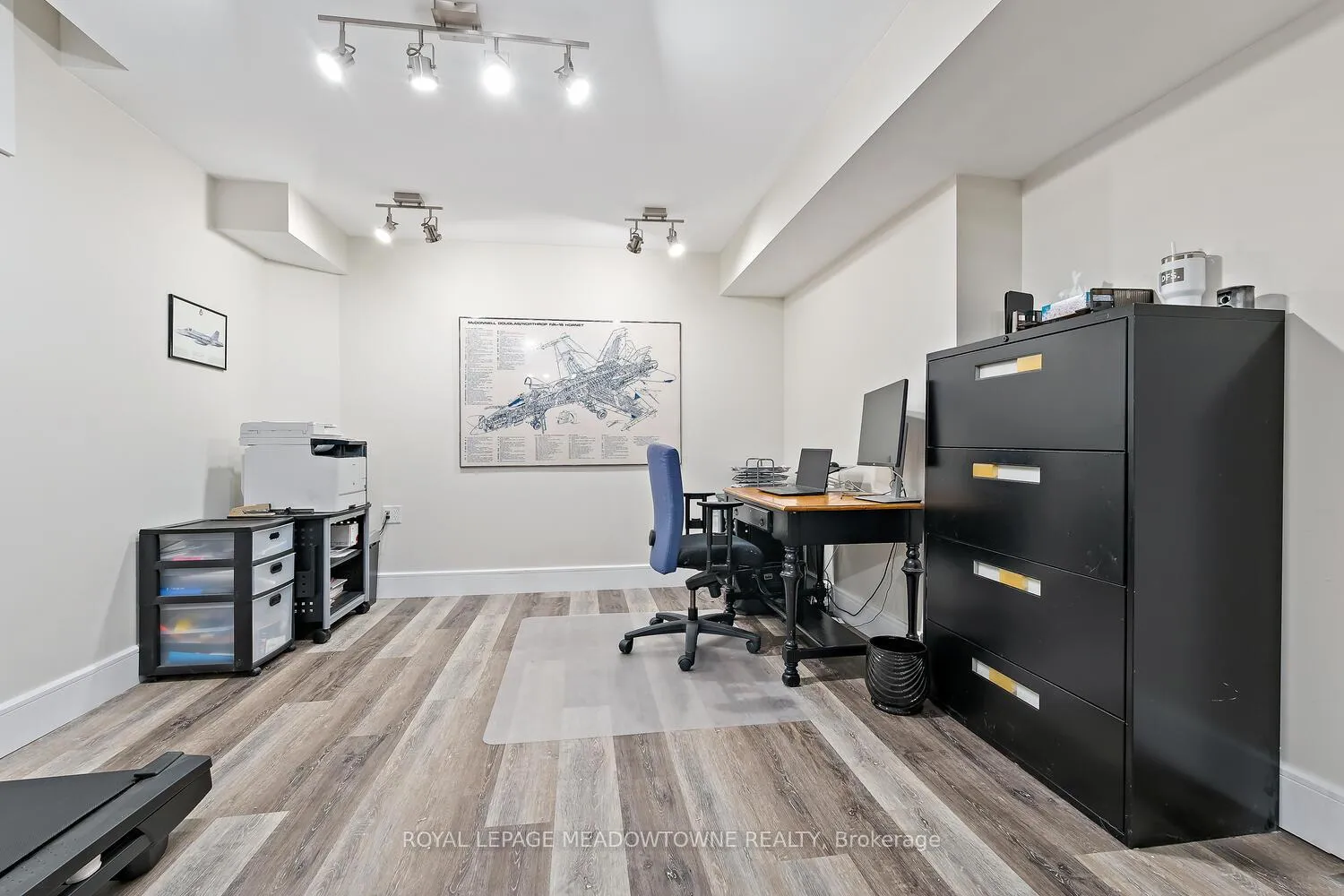 Photo 38 of 65 Foxtail Court, Halton Hills, Georgetown — HOMEH