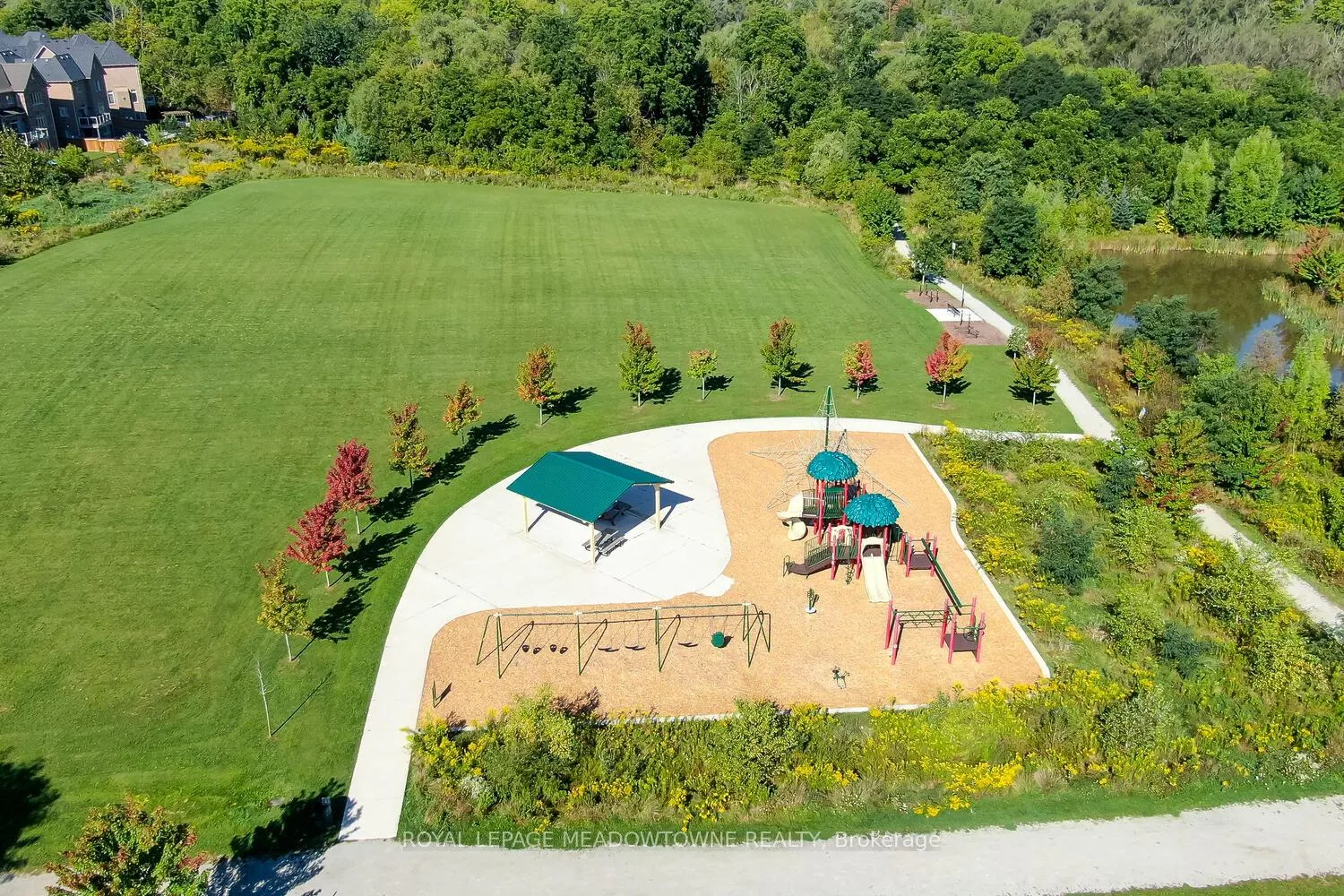 Photo 50 of 65 Foxtail Court, Halton Hills, Georgetown — HOMEH