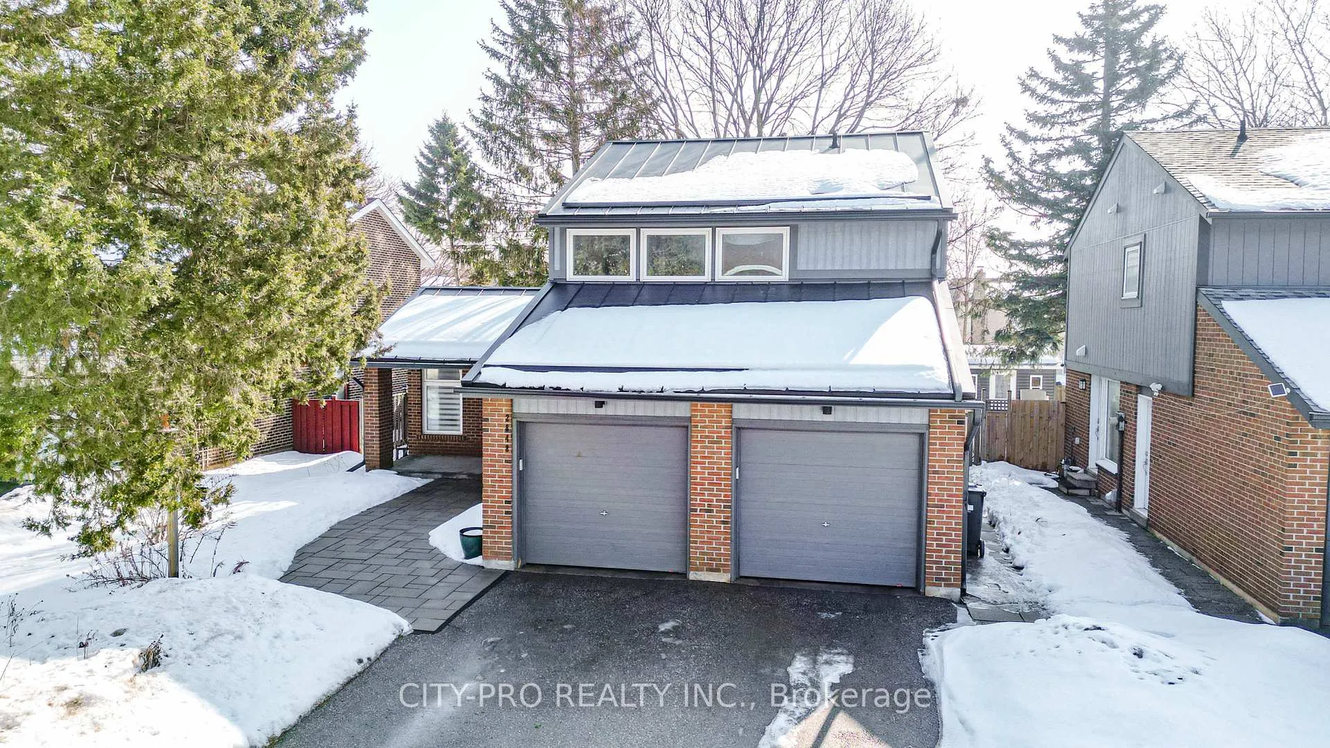 Front of 2848 Windwood Drive