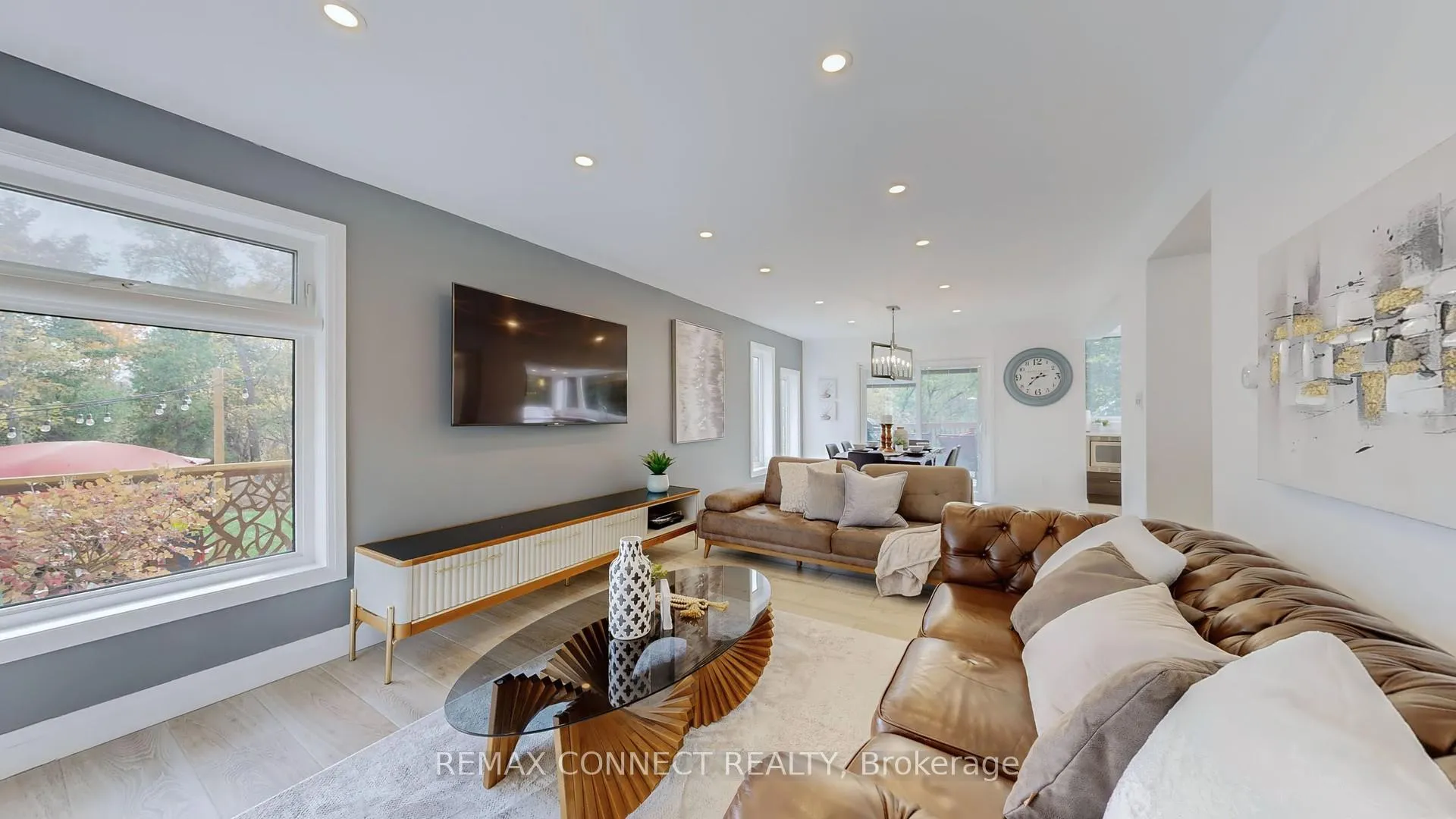 Photo 7 of 1406 Old Forest Road, Pickering, Woodlands — HOMEH