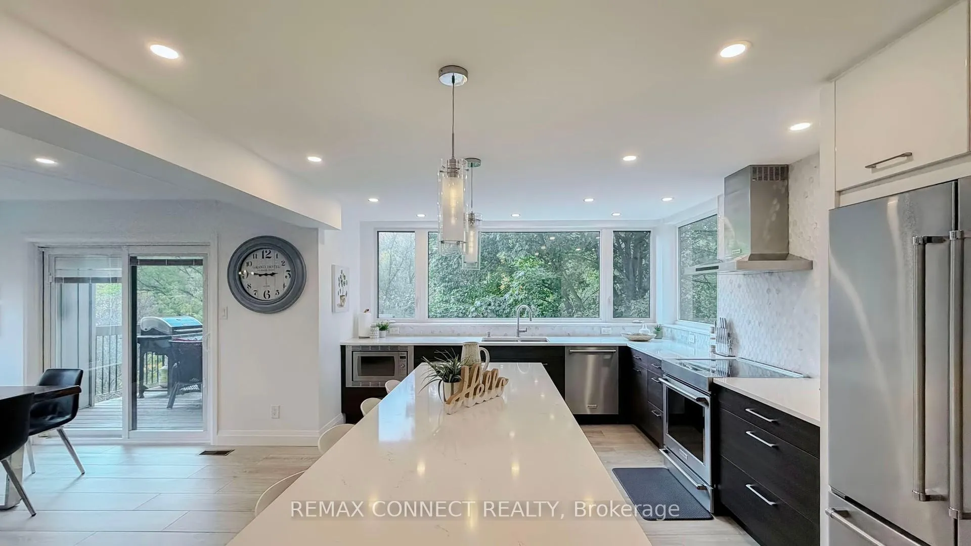 Photo 14 of 1406 Old Forest Road, Pickering, Woodlands — HOMEH