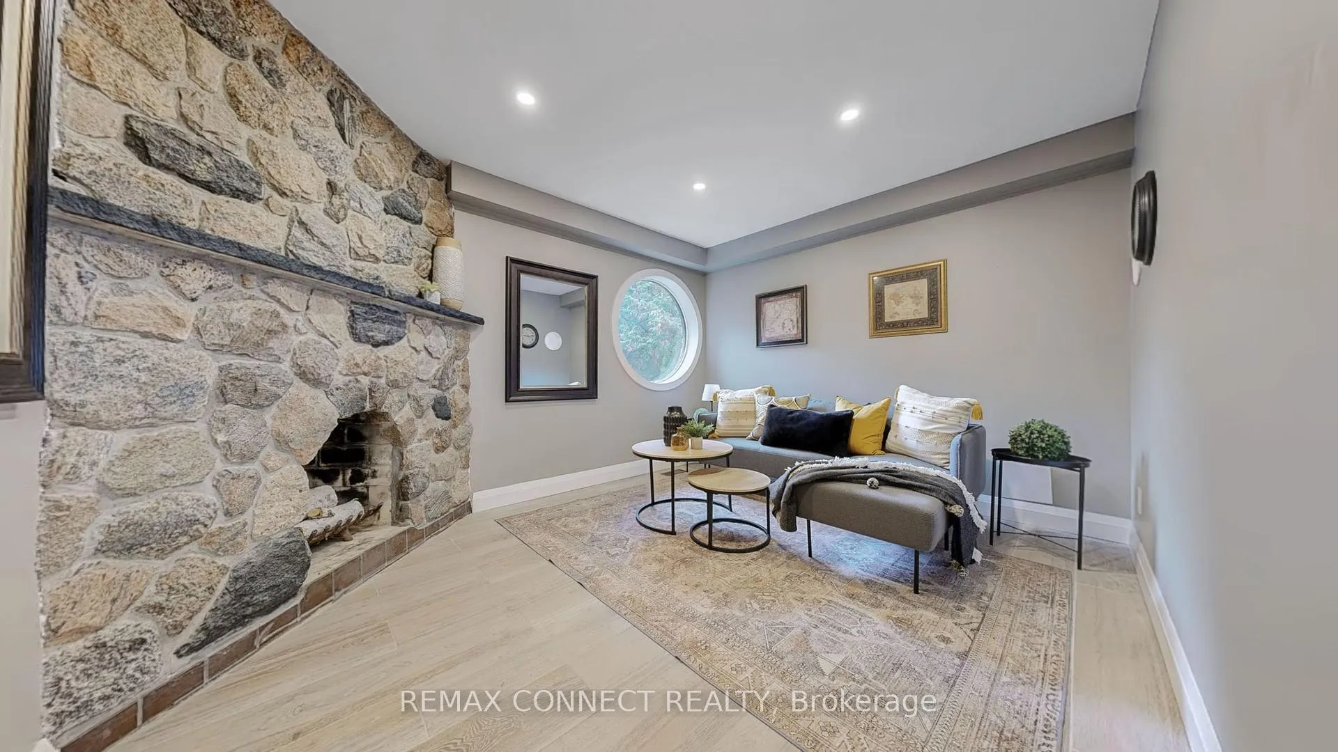 Photo 15 of 1406 Old Forest Road, Pickering, Woodlands — HOMEH