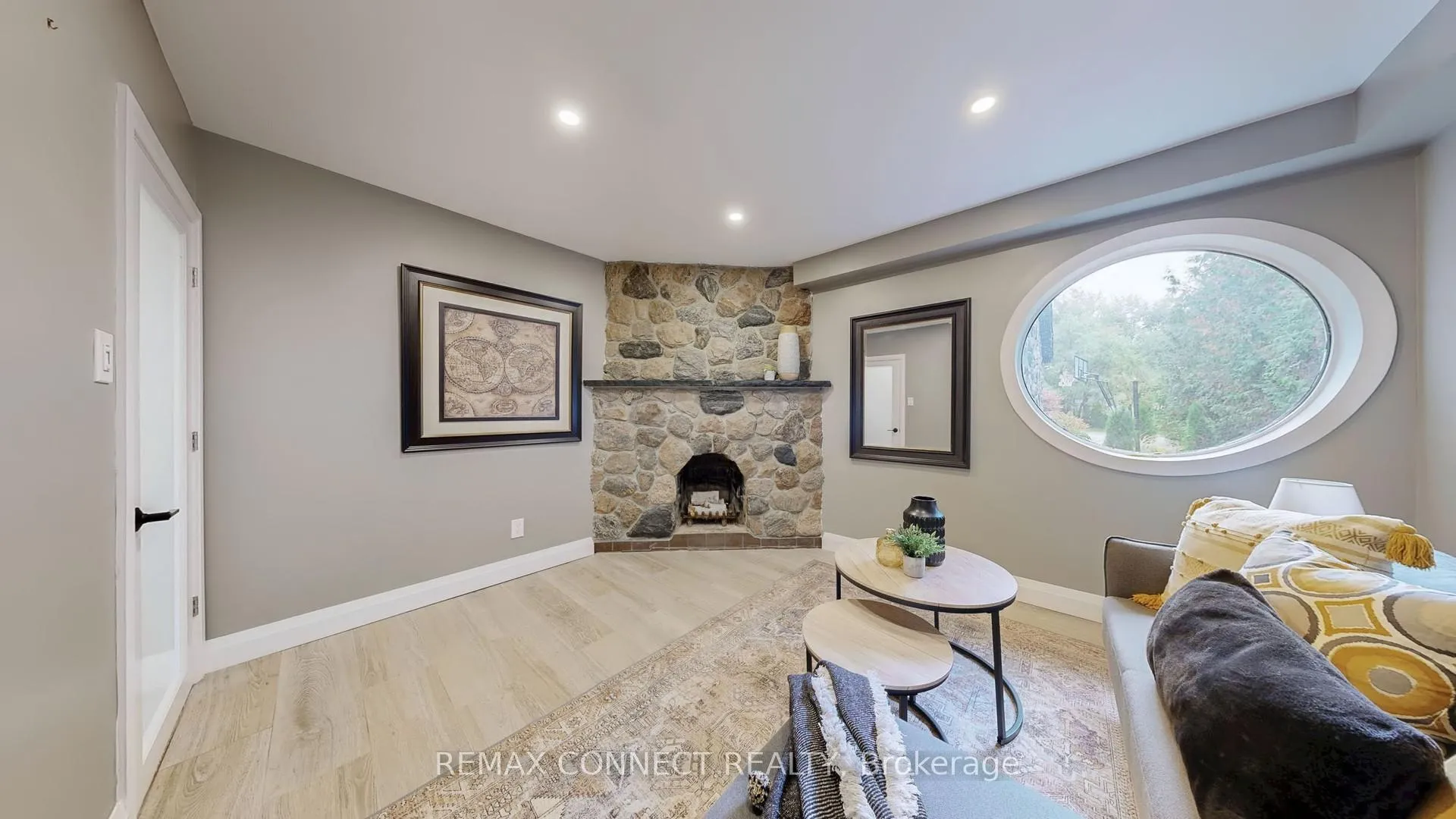 Photo 17 of 1406 Old Forest Road, Pickering, Woodlands — HOMEH