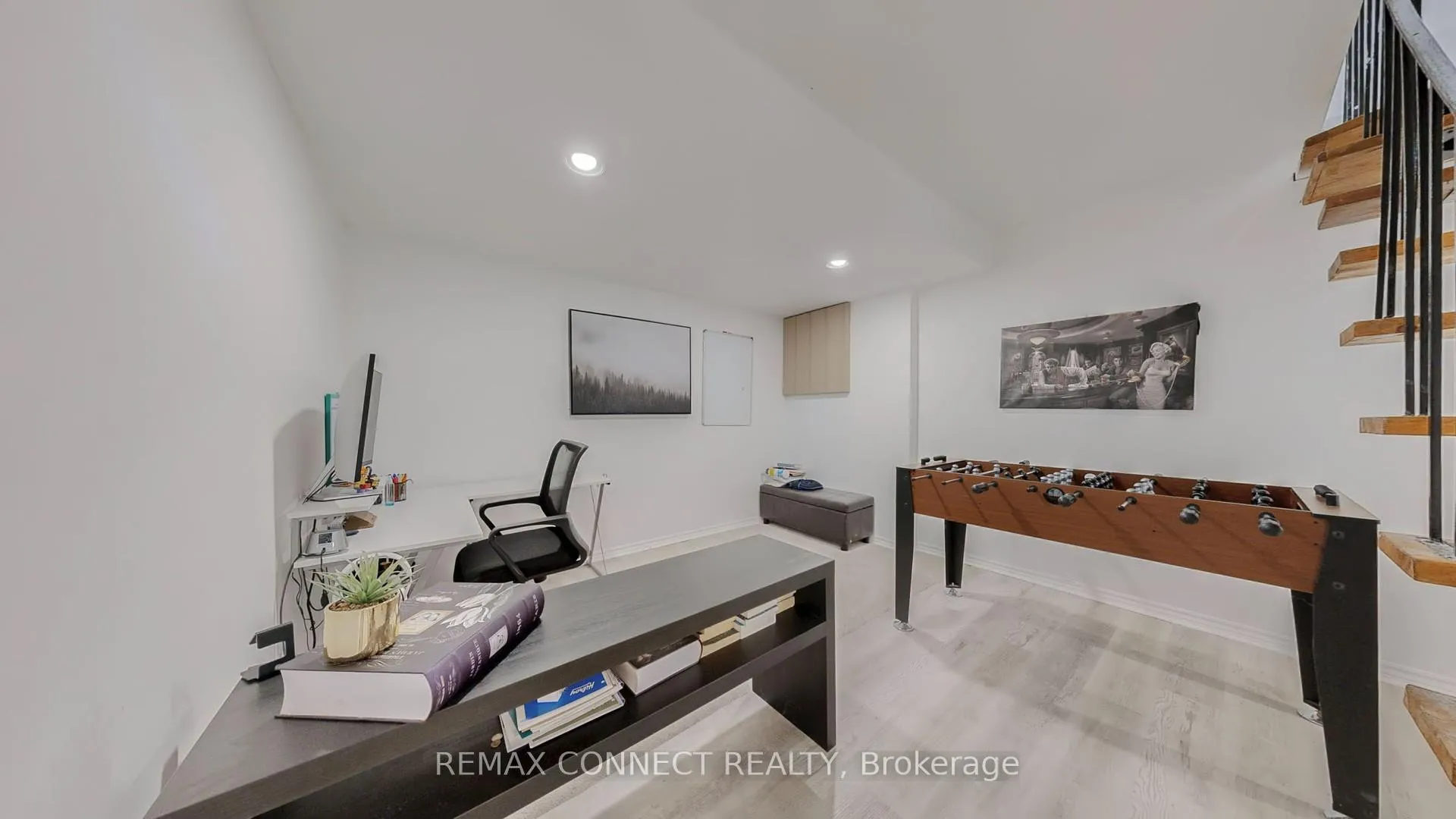 Photo 29 of 1406 Old Forest Road, Pickering, Woodlands — HOMEH
