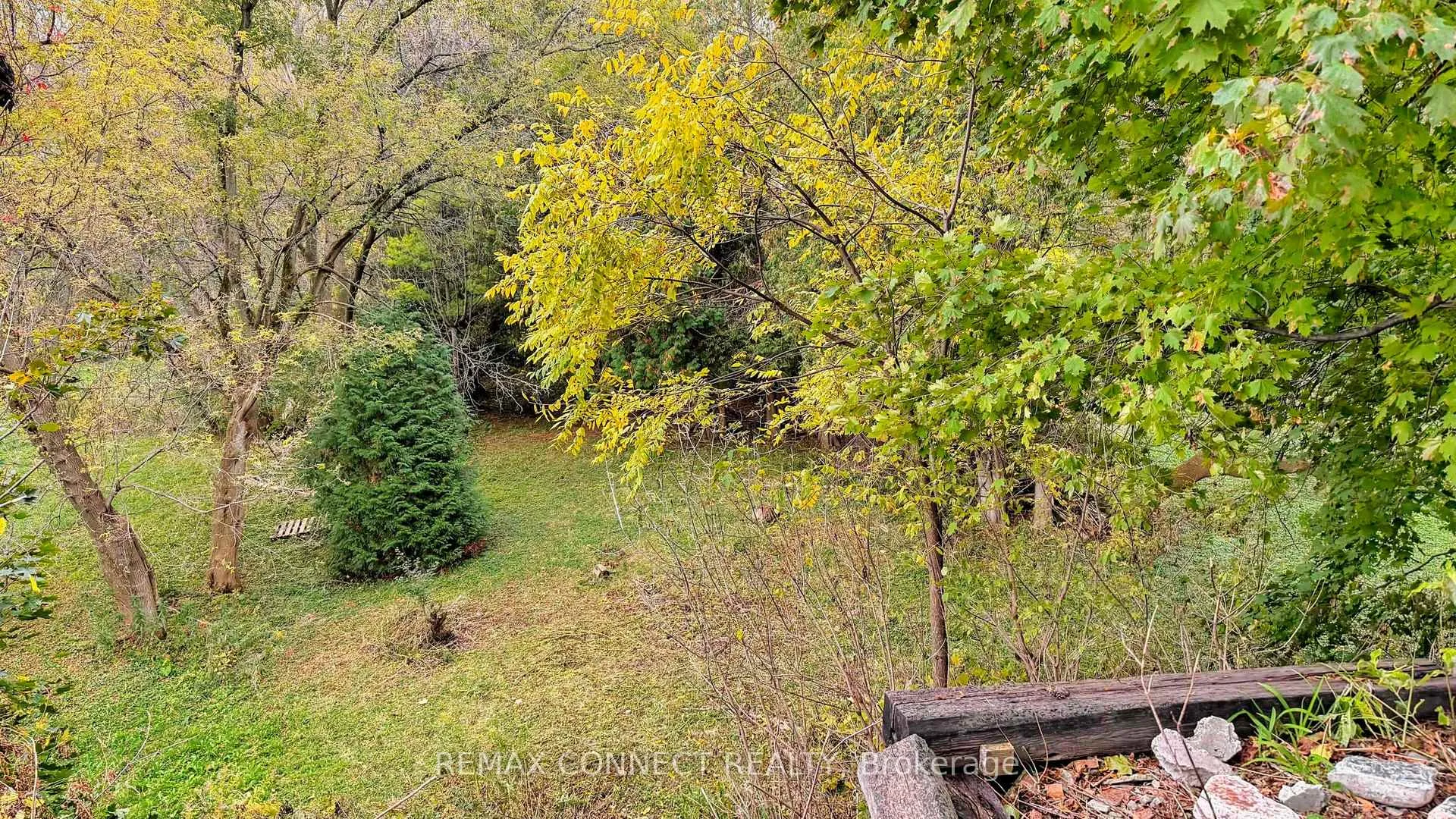Photo 38 of 1406 Old Forest Road, Pickering, Woodlands — HOMEH