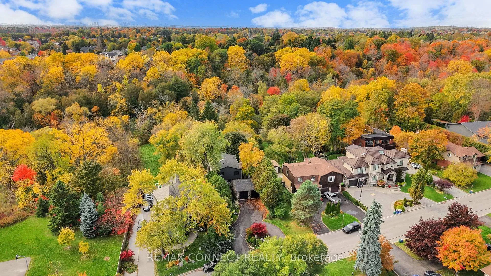 Photo 45 of 1406 Old Forest Road, Pickering, Woodlands — HOMEH