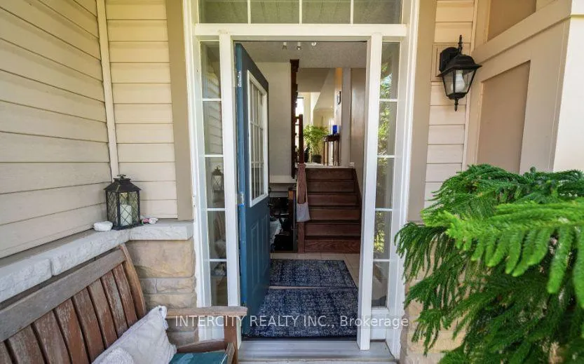 Photo 3 of 32 Waterview Road, Wasaga Beach — HOMEH