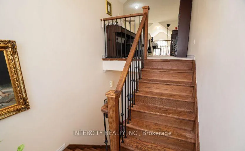 Photo 19 of 32 Waterview Road, Wasaga Beach — HOMEH