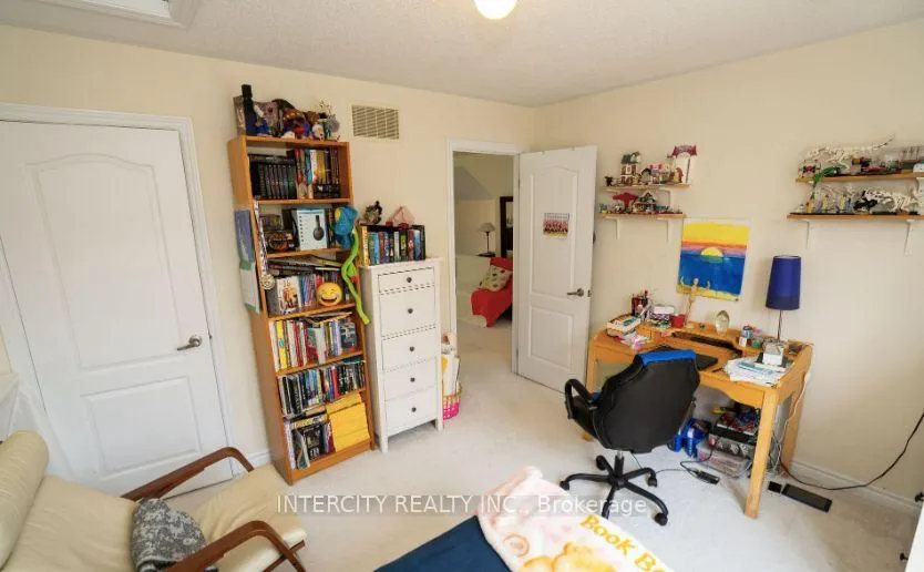 Photo 22 of 32 Waterview Road, Wasaga Beach — HOMEH