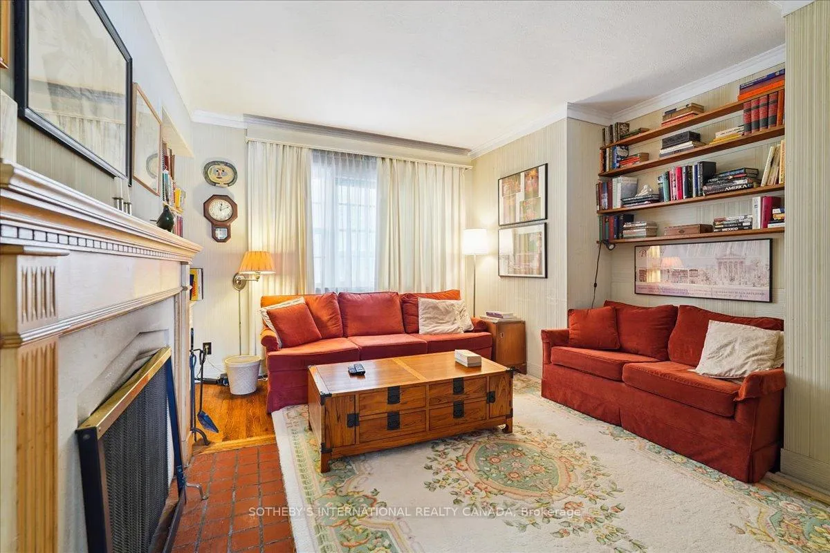 Photo 7 of 5 Moorehill Drive, Toronto, Leaside — HOMEH