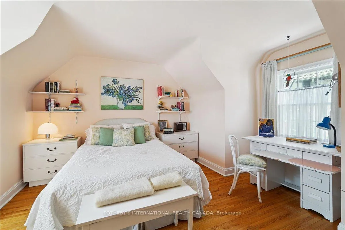 Photo 22 of 5 Moorehill Drive, Toronto, Leaside — HOMEH