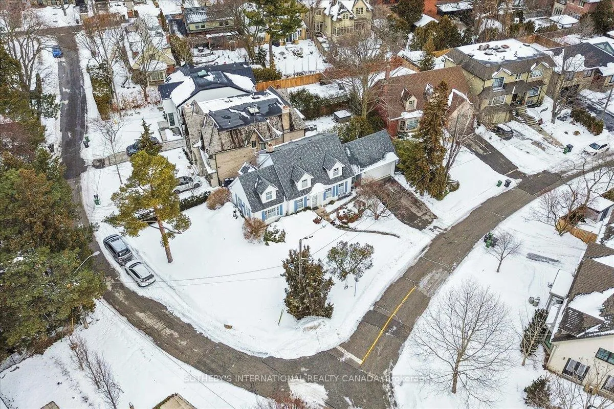 Photo 34 of 5 Moorehill Drive, Toronto, Leaside — HOMEH