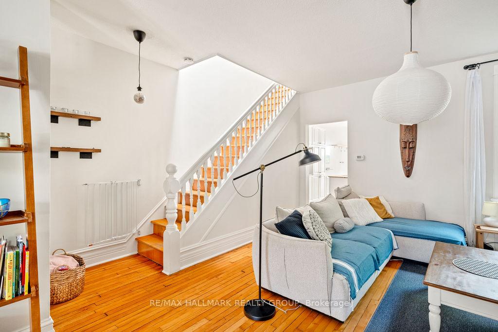 Photo 9 of 100 Russell Avenue, Ottawa, Sandy Hill — HOMEH