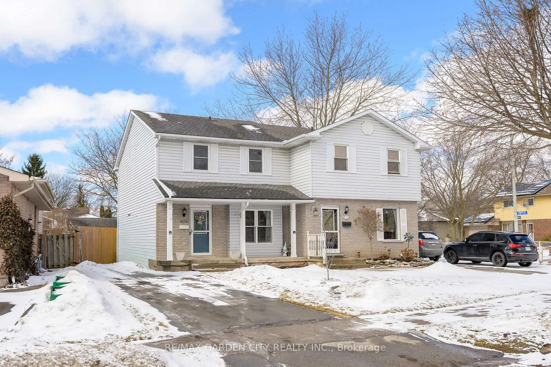 Front of 6479 Malibu Drive