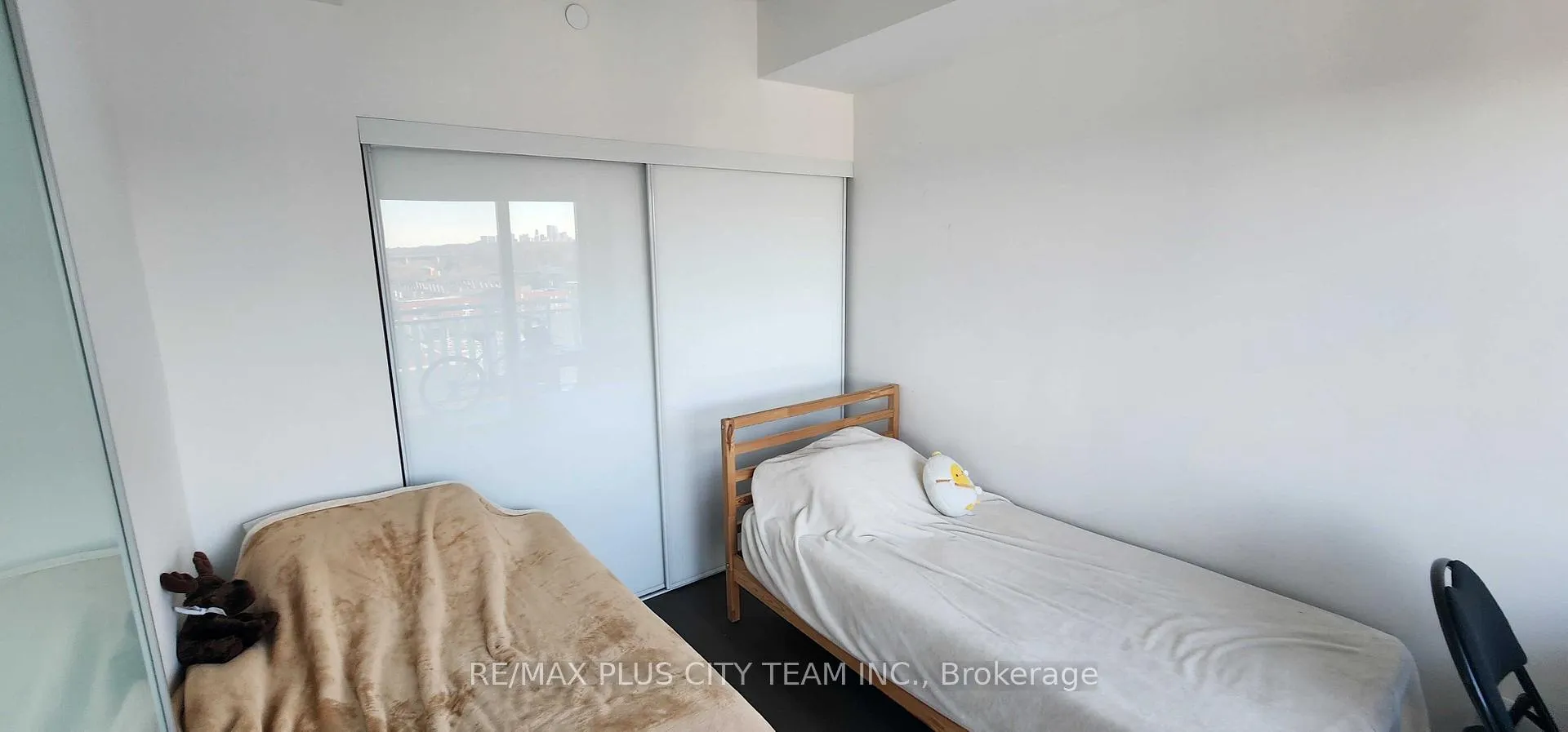 Photo 6 of Unit 1006, 45 Baseball Place, Toronto, South Riverdale — HOMEH