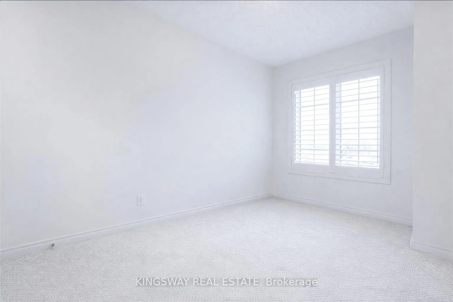 Photo 11 of 24 Narbonne Crescent, Hamilton, Stoney Creek Mountain — HOMEH