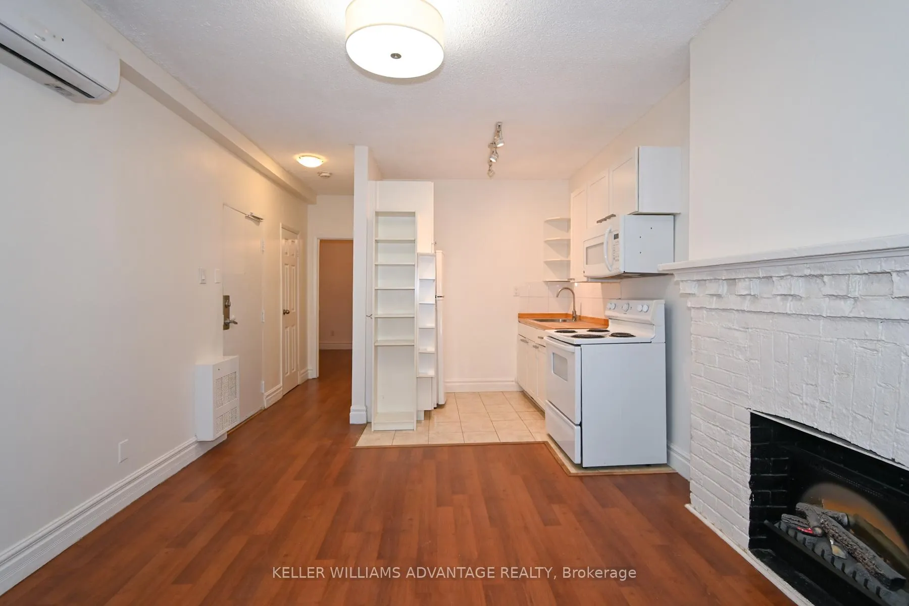 Photo 3 of Unit A, 242 Highfield Road, Toronto, Greenwood-Coxwell — HOMEH