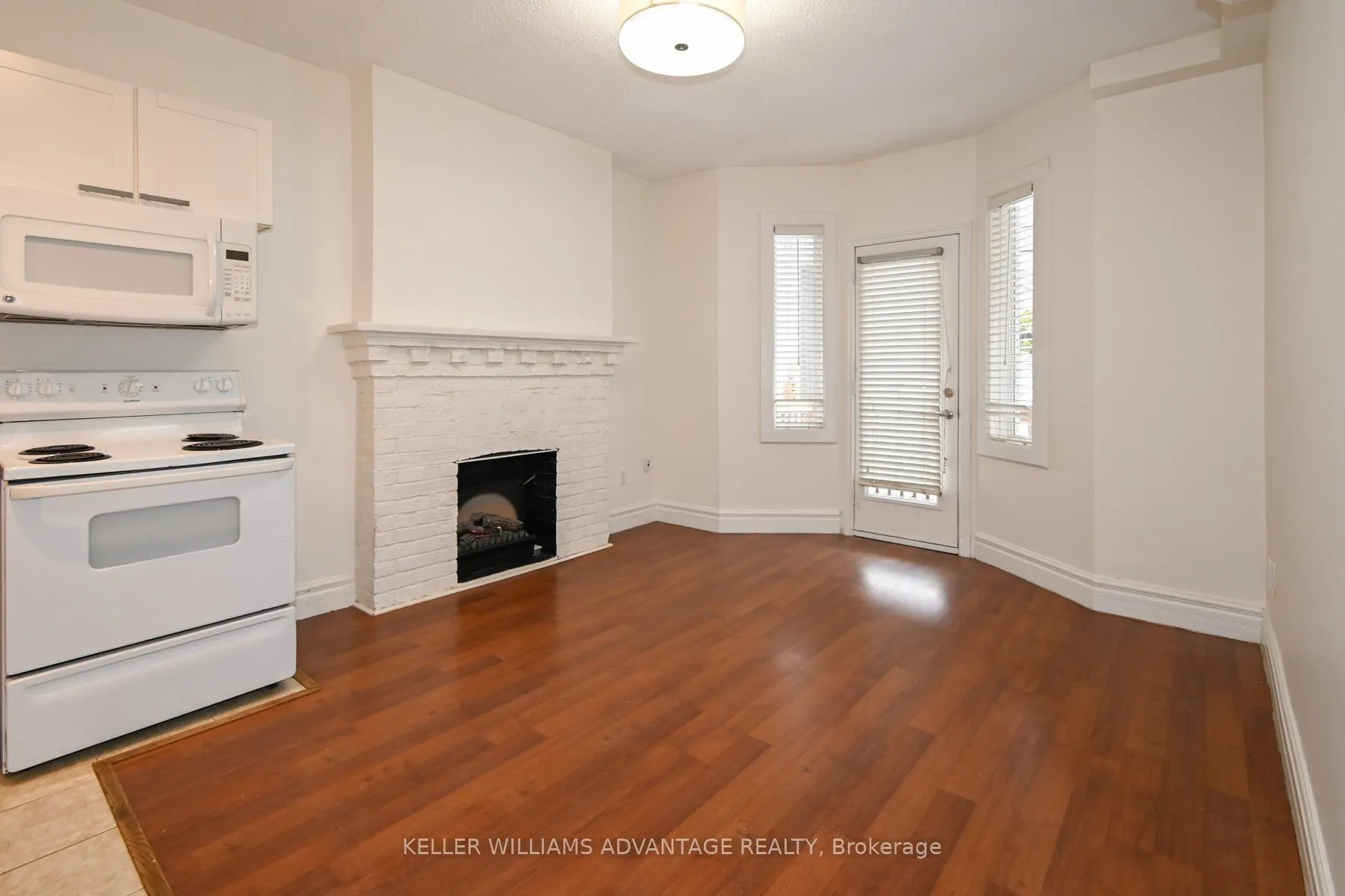 Photo 6 of Unit A, 242 Highfield Road, Toronto, Greenwood-Coxwell — HOMEH