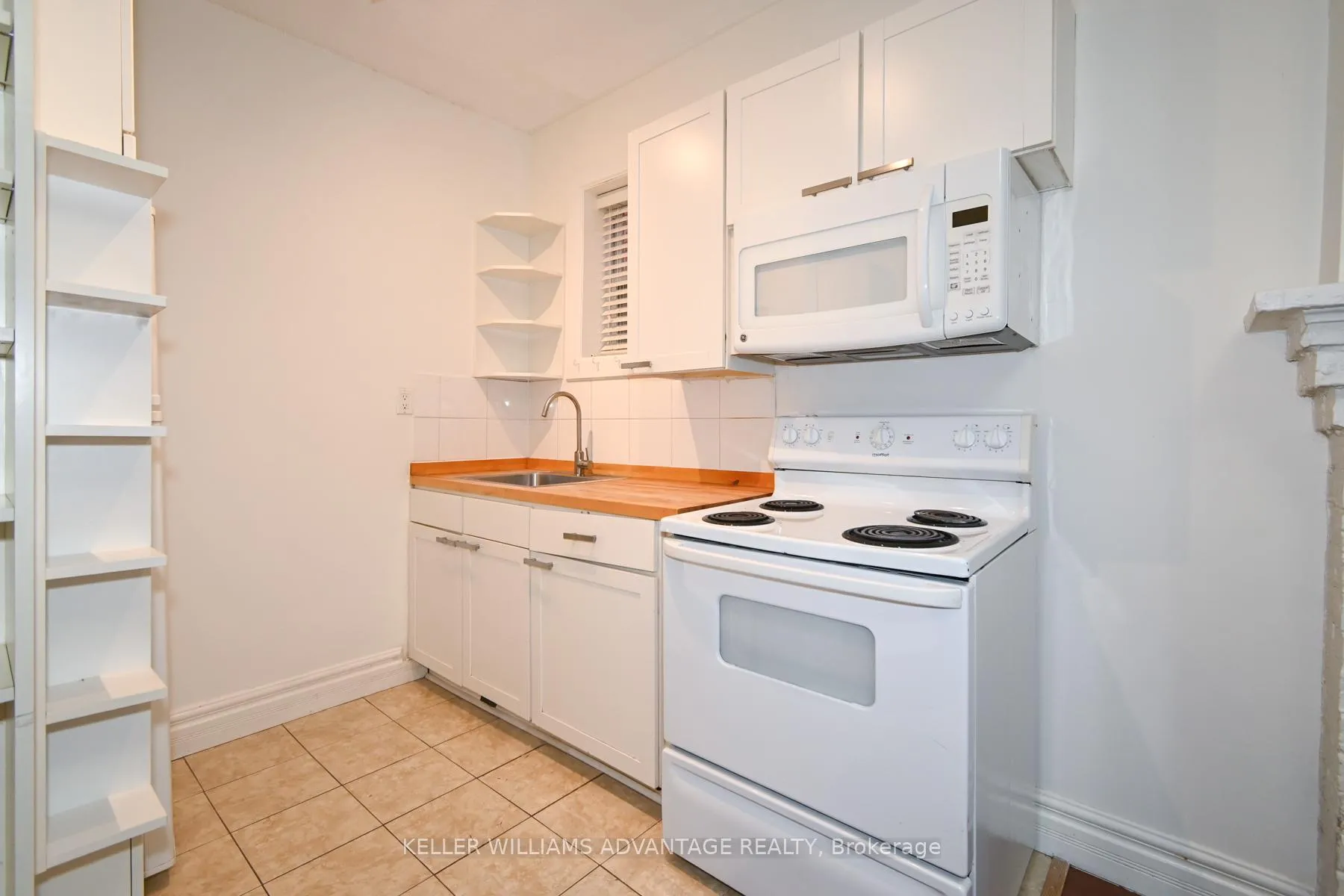 Photo 7 of Unit A, 242 Highfield Road, Toronto, Greenwood-Coxwell — HOMEH