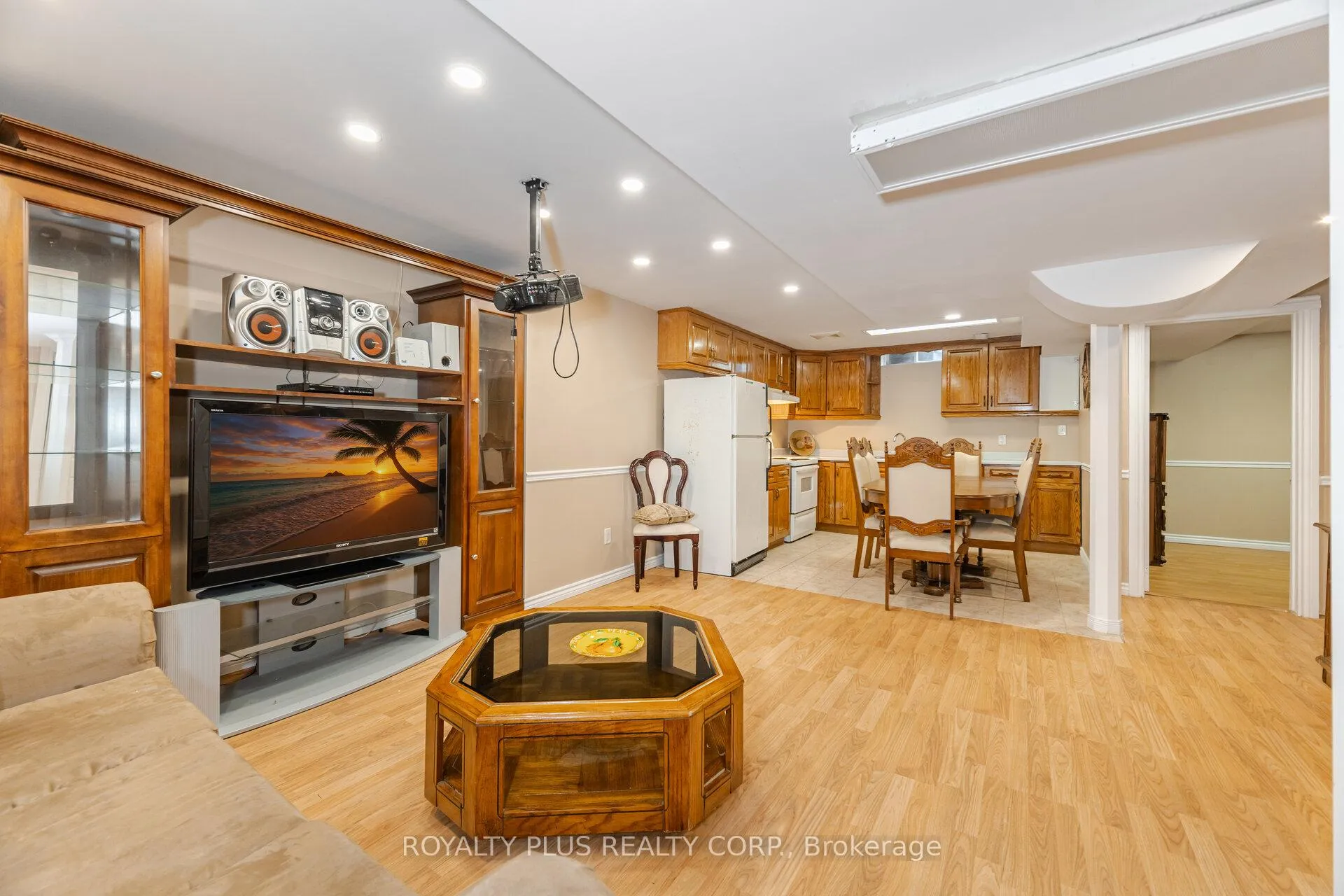Photo 17 of 116 Frank Johnston Road, Caledon, Bolton West — HOMEH
