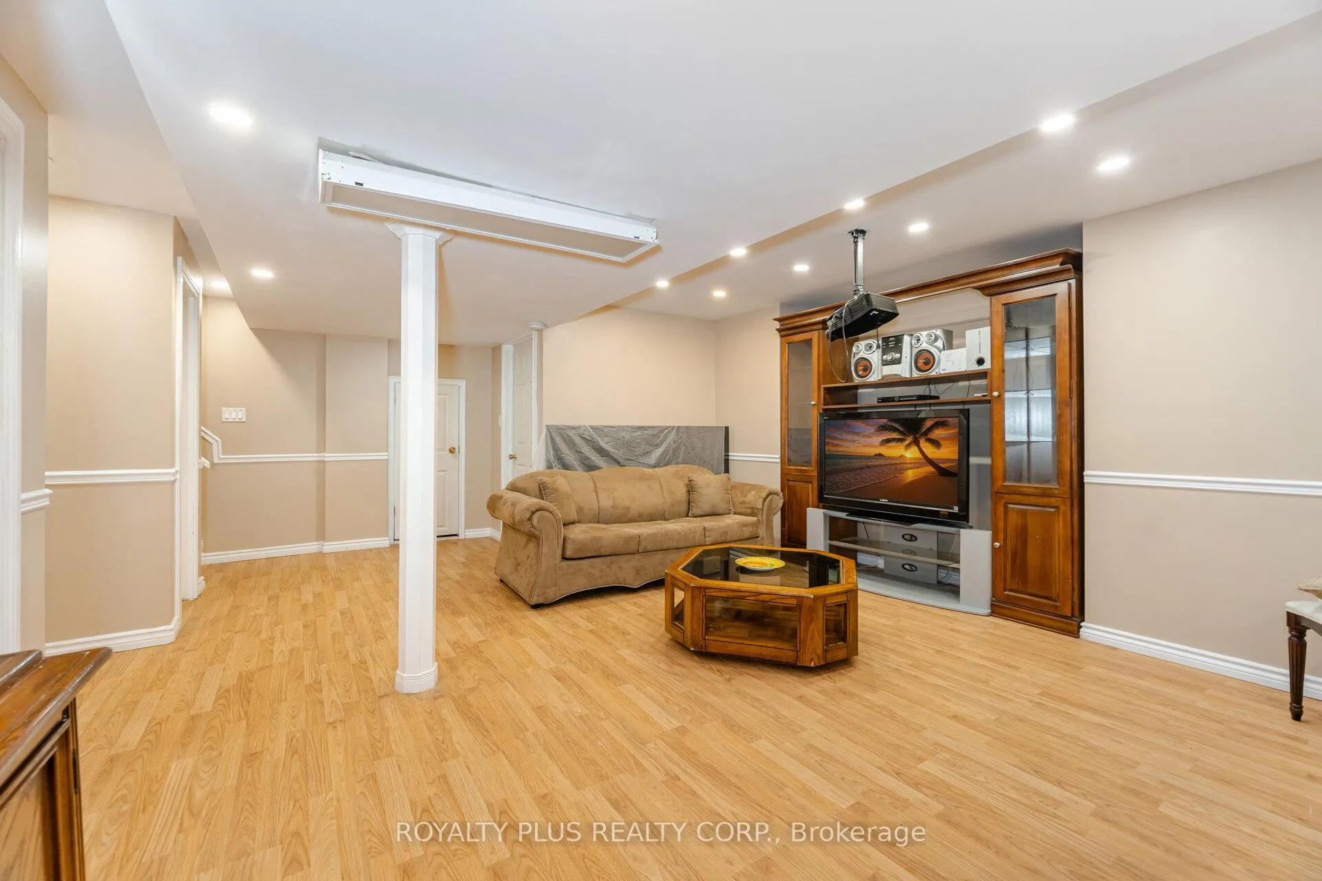 Photo 19 of 116 Frank Johnston Road, Caledon, Bolton West — HOMEH