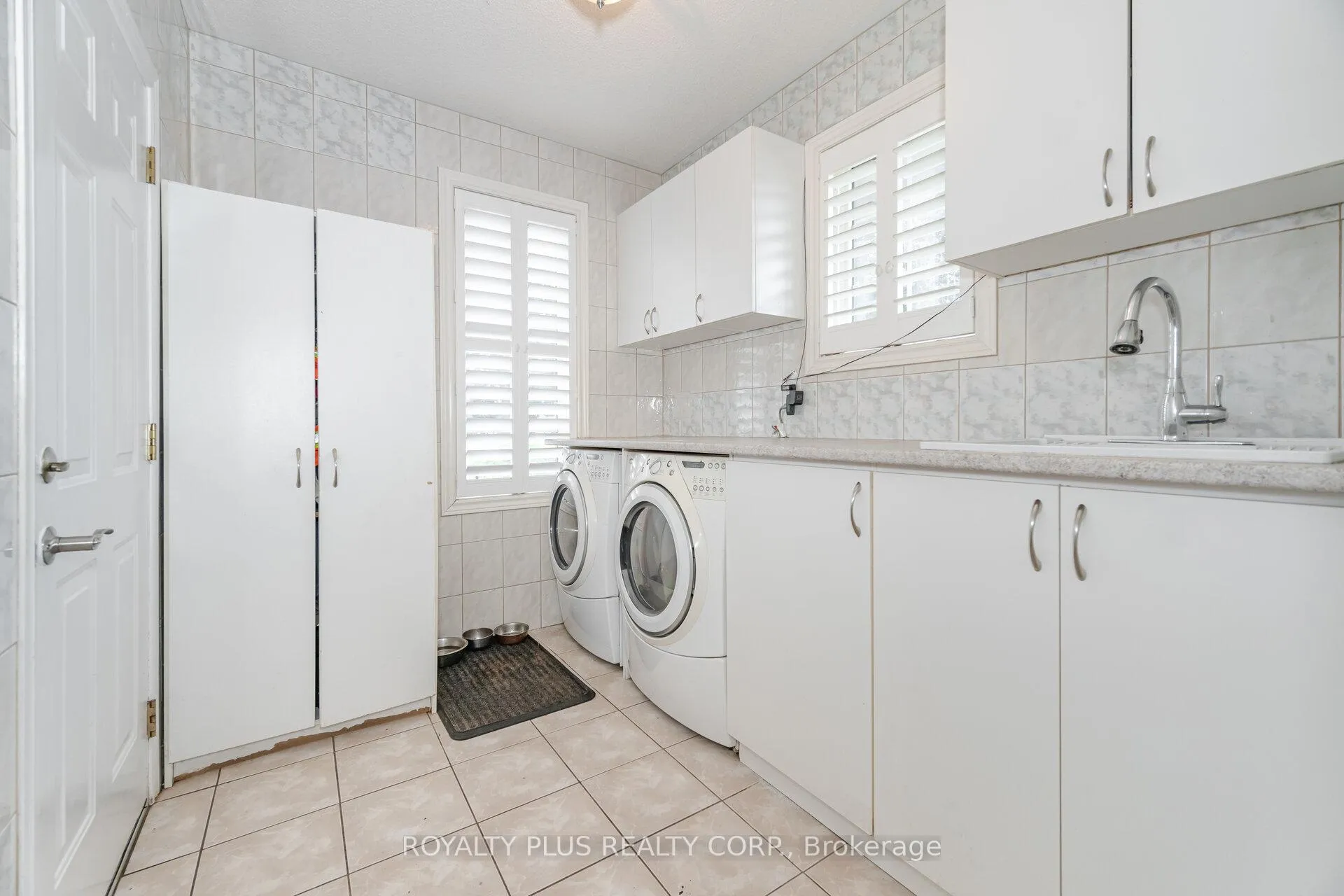 Photo 71 of 116 Frank Johnston Road, Caledon, Bolton West — HOMEH