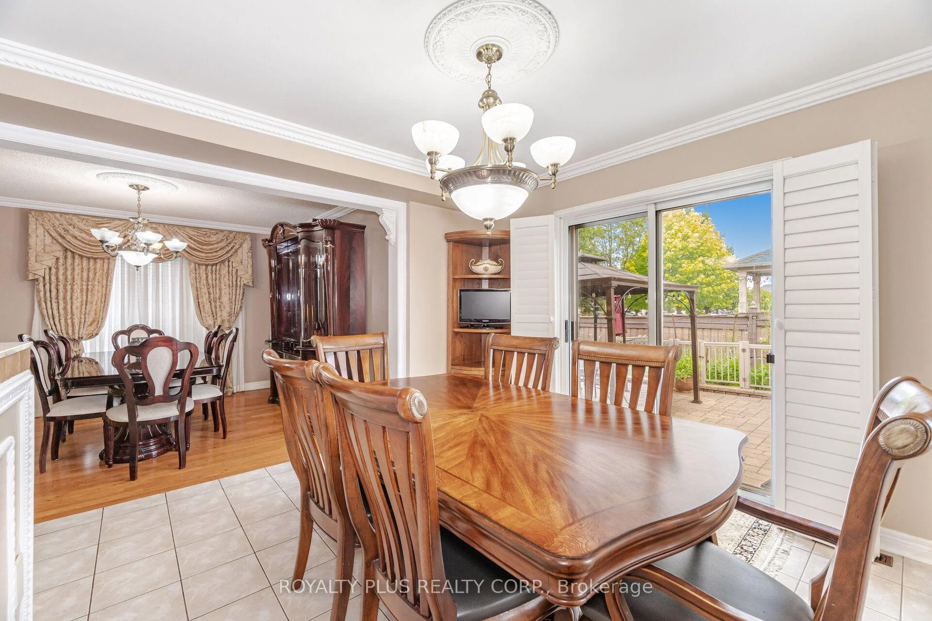 Photo 40 of 116 Frank Johnston Road, Caledon, Bolton West — HOMEH
