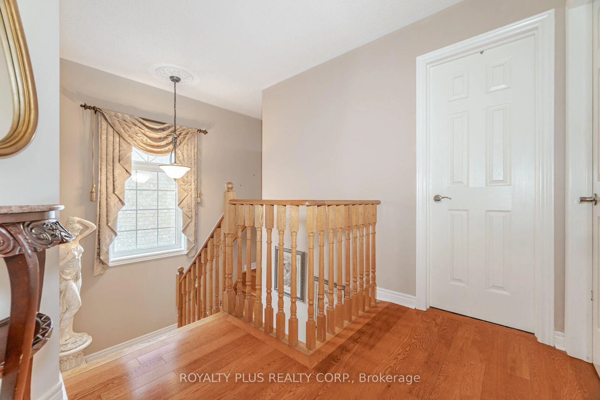 Photo 48 of 116 Frank Johnston Road, Caledon, Bolton West — HOMEH