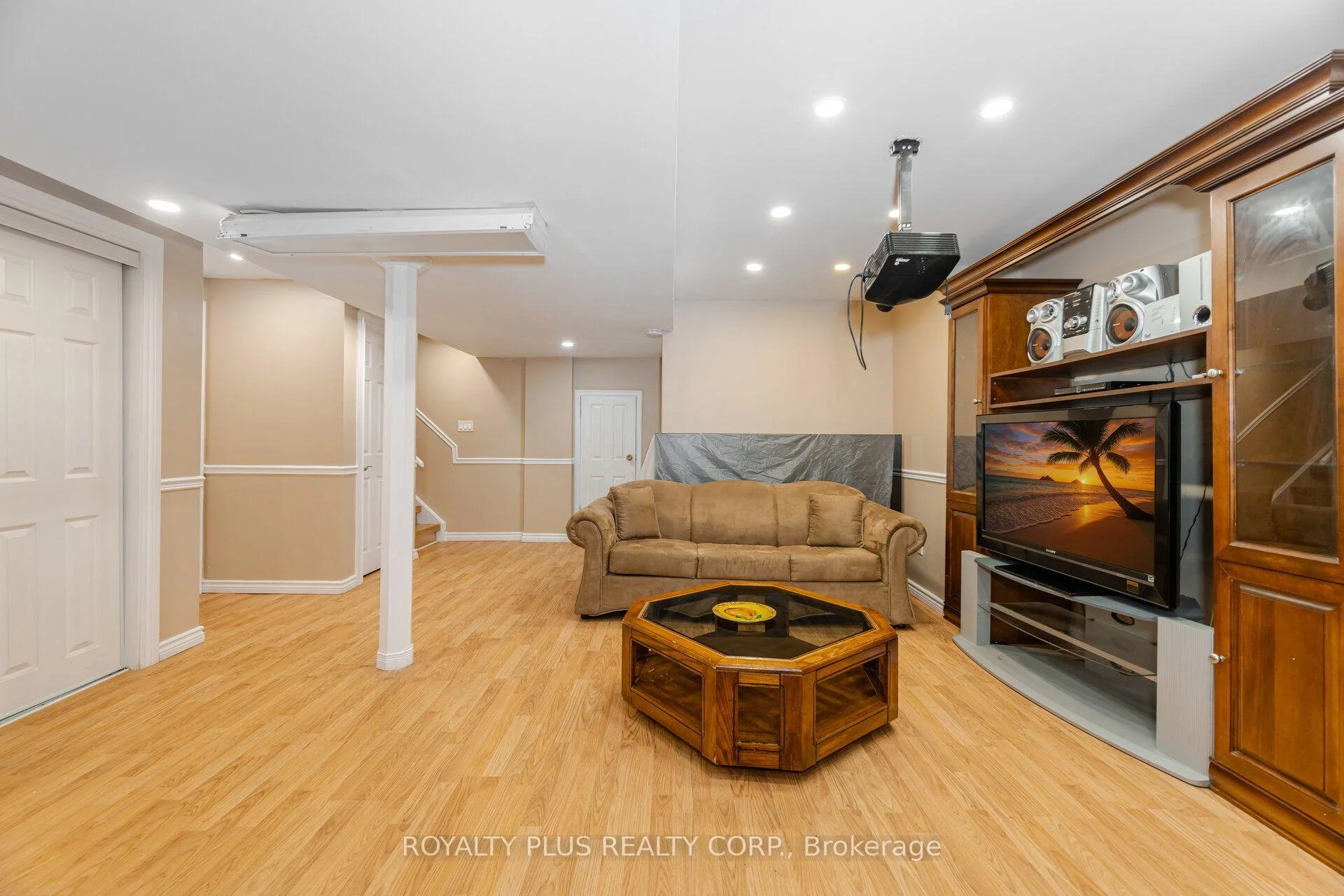 Photo 68 of 116 Frank Johnston Road, Caledon, Bolton West — HOMEH