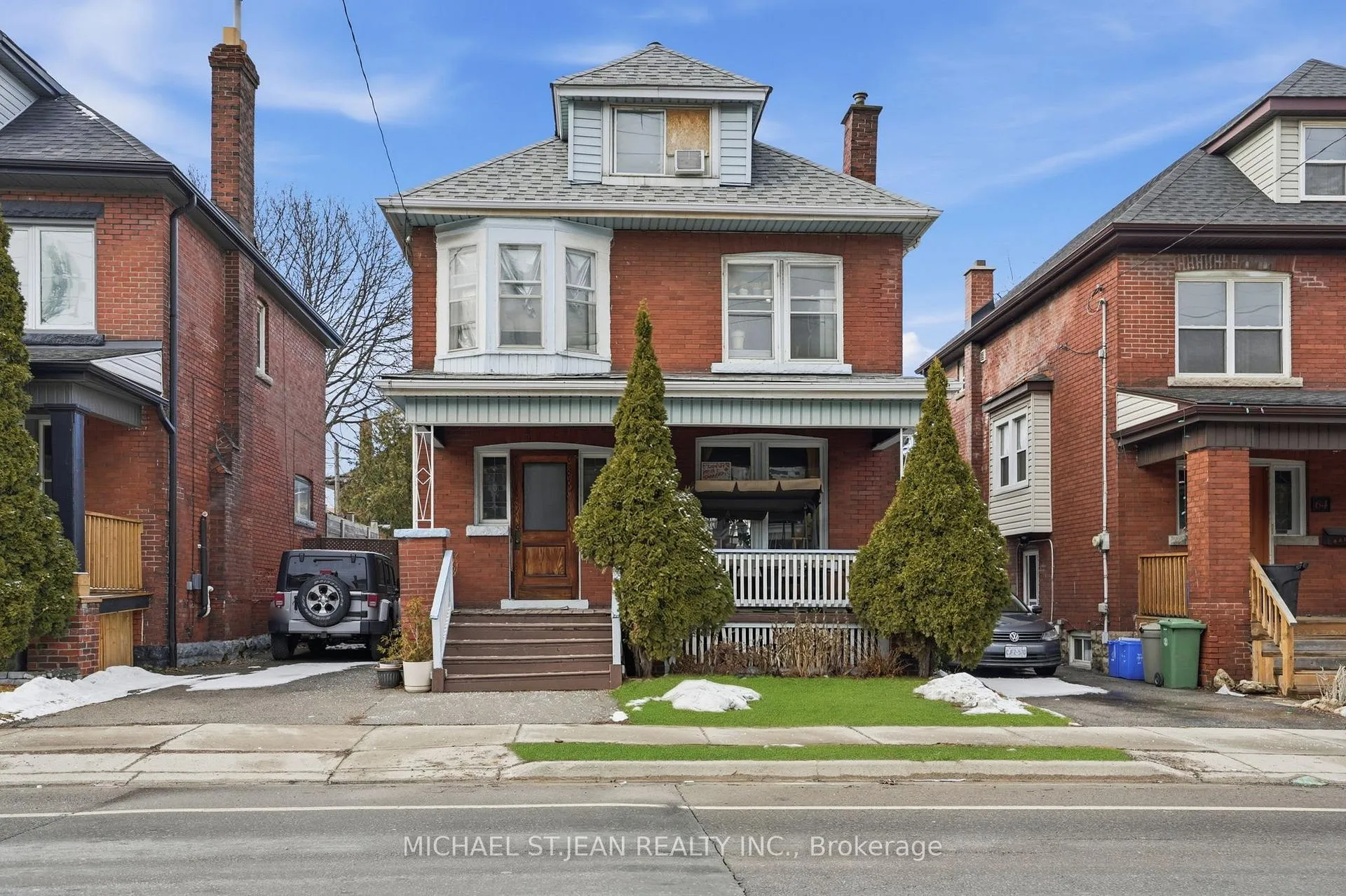 Photo 2 of 68 Gage Avenue S, Hamilton, Stipley — HOMEH