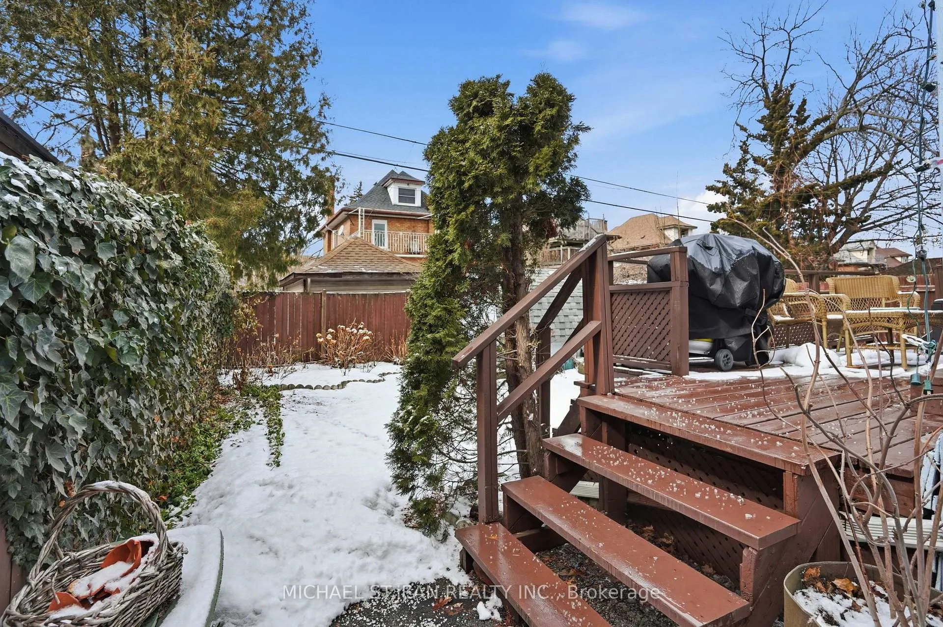 Photo 22 of 68 Gage Avenue S, Hamilton, Stipley — HOMEH