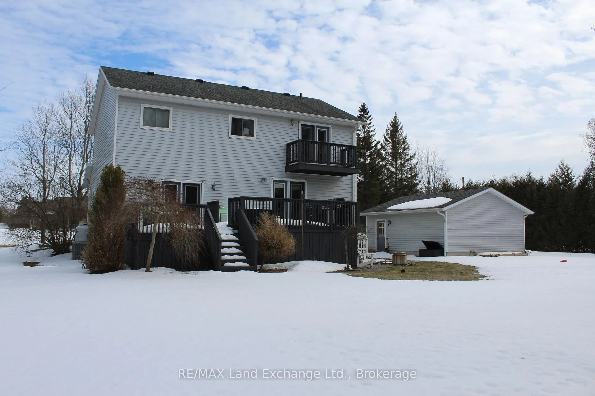 Photo 12 of 924 Parkplace Place N, Huron-Kinloss — HOMEH