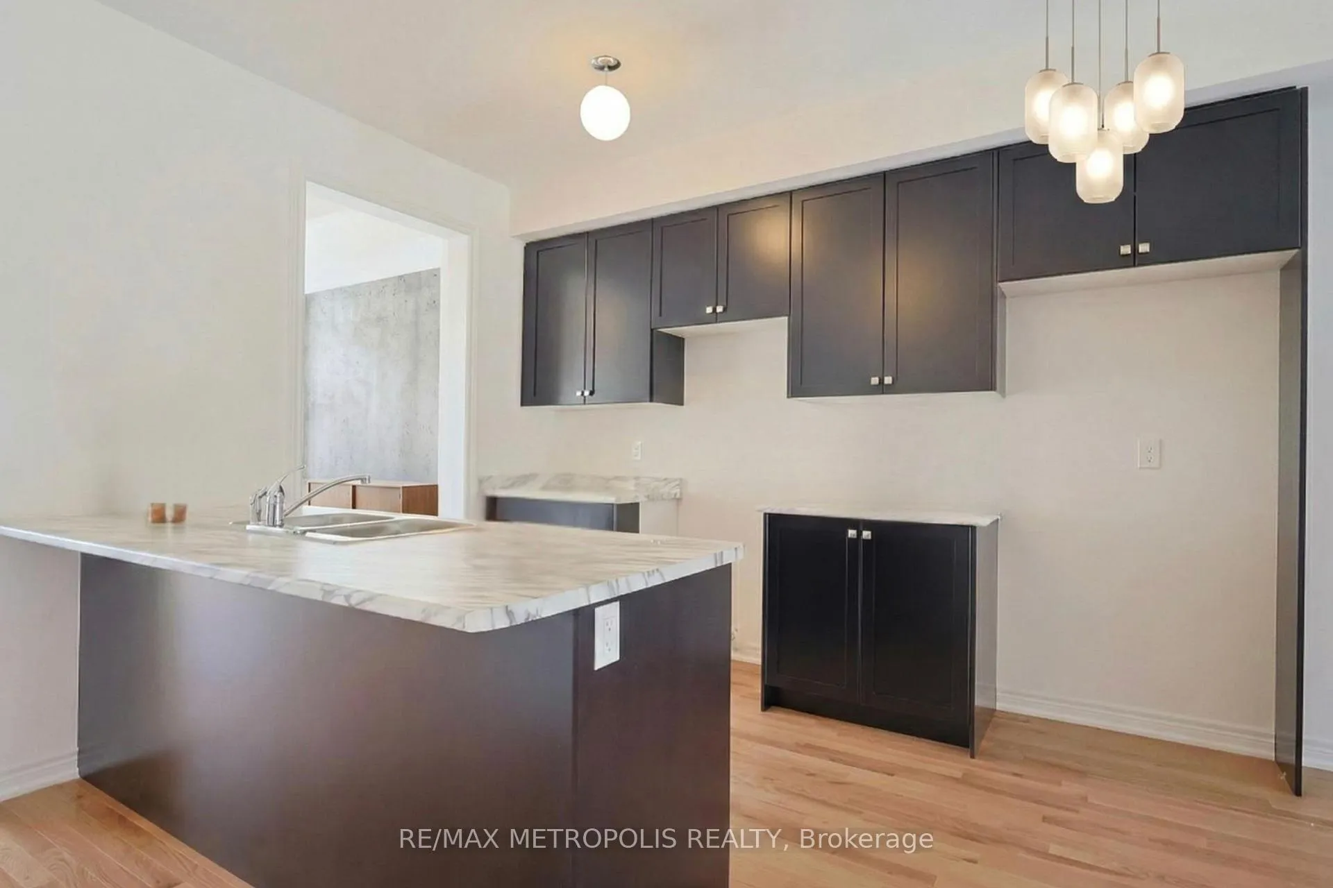 Photo 3 of 2944 Peter Matthews Drive, Pickering, Rural Pickering — HOMEH
