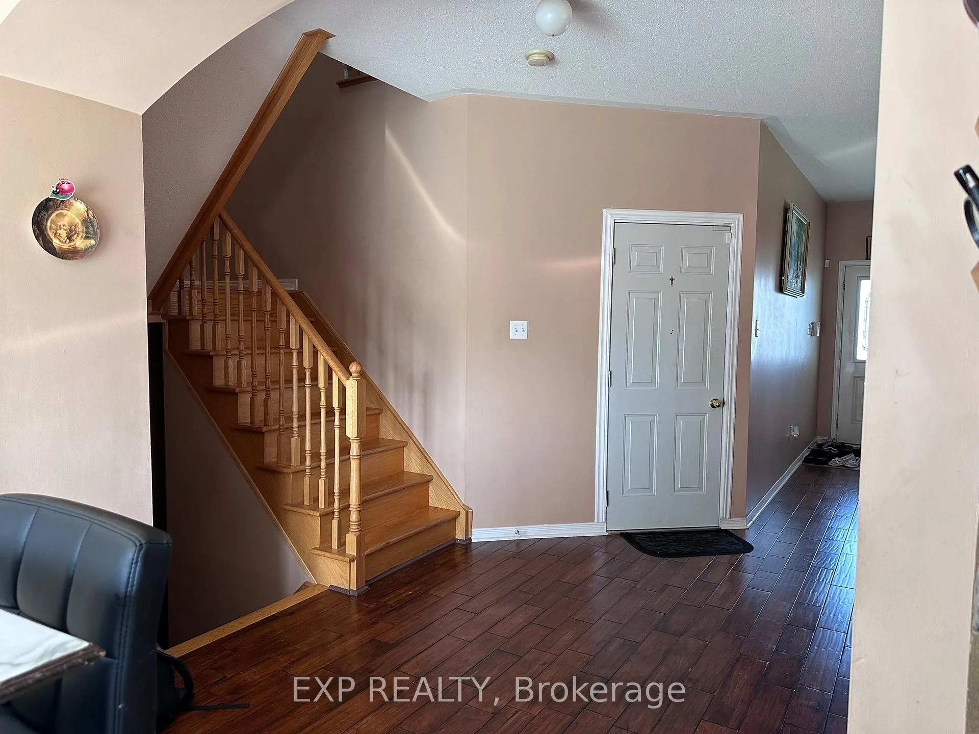 Photo 7 of 60 Oranmore Crescent, Brampton, Credit Valley — HOMEH