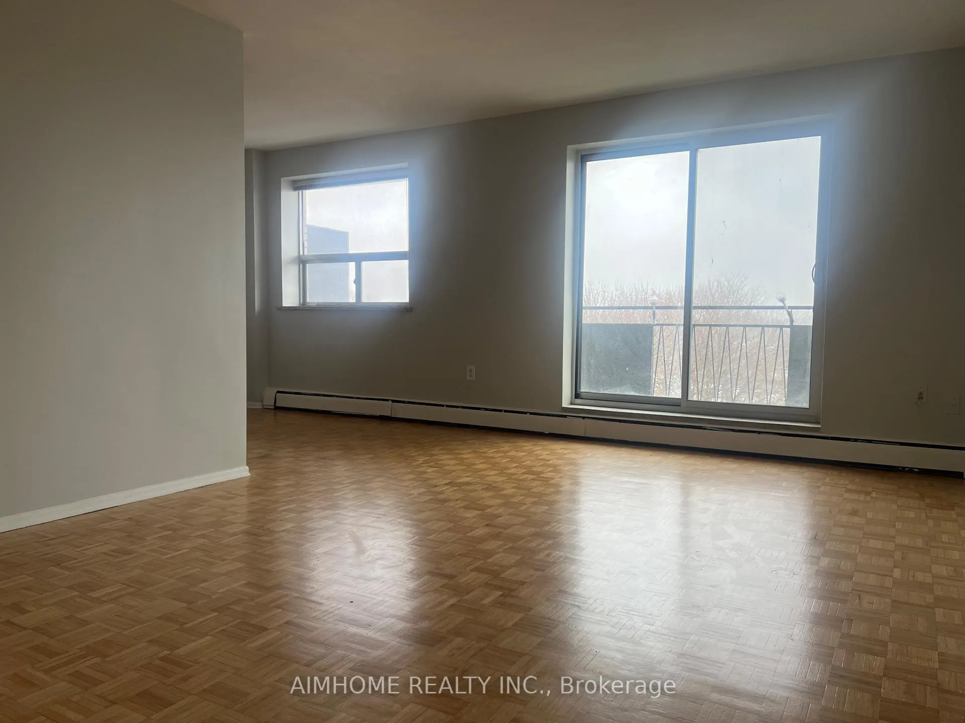 Photo 8 of Unit 603, 2095 Prospect Street, Burlington, Brant — HOMEH